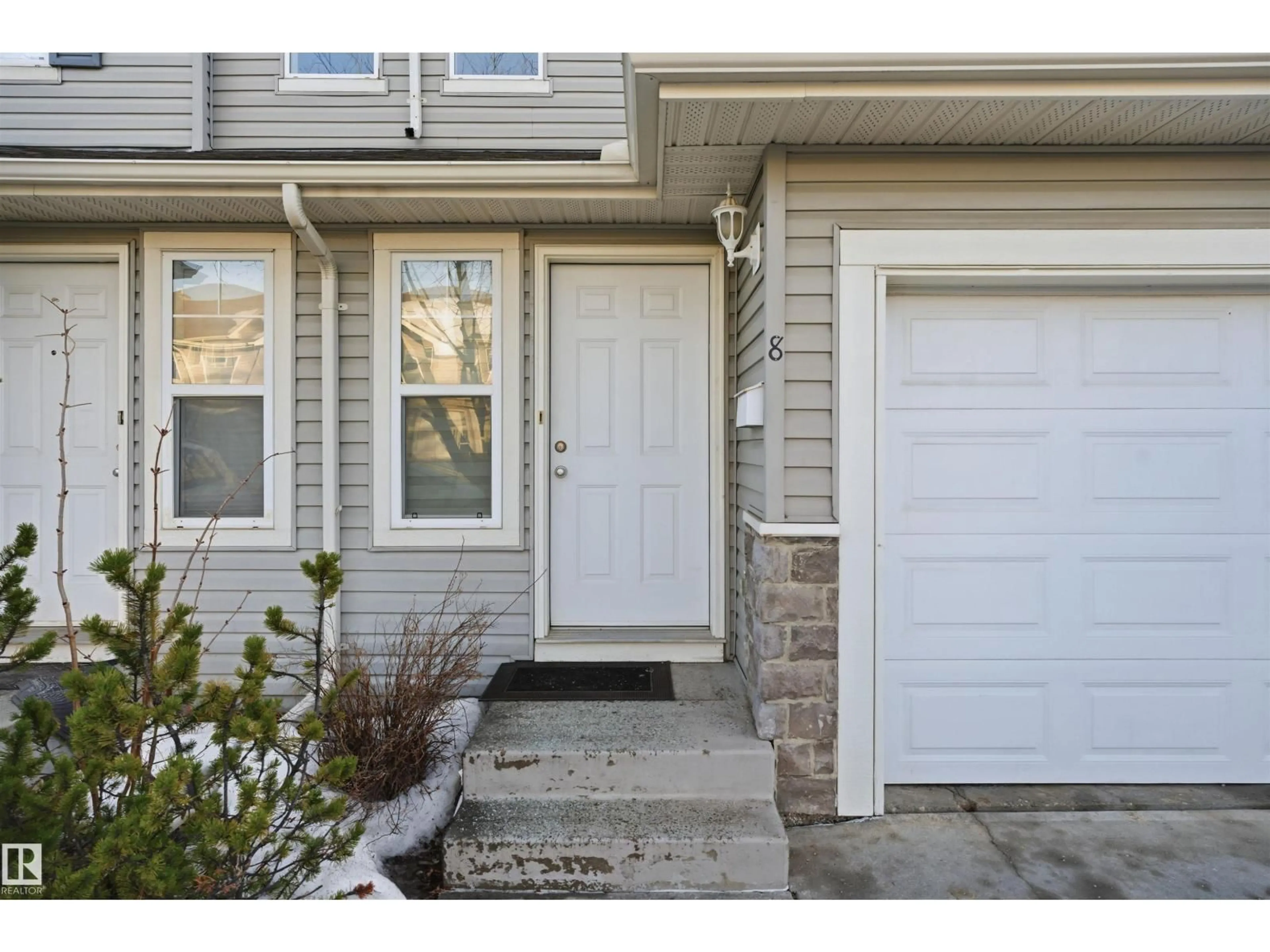 Indoor entryway for #8 - 230 EDWARDS DR, Edmonton Alberta T6X1L9