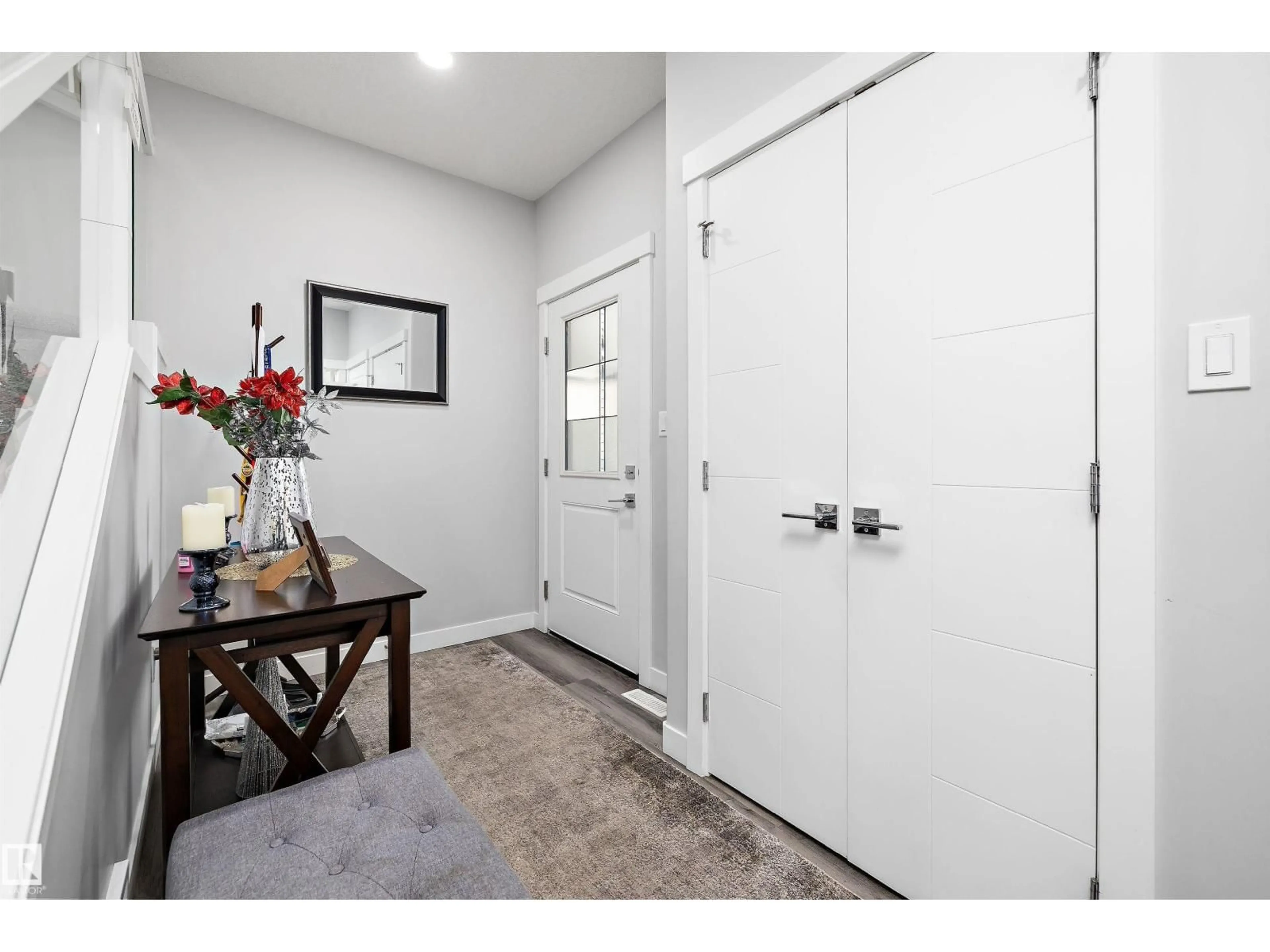 Indoor entryway for NW - 6506 167A AV, Edmonton Alberta T5Y3P7