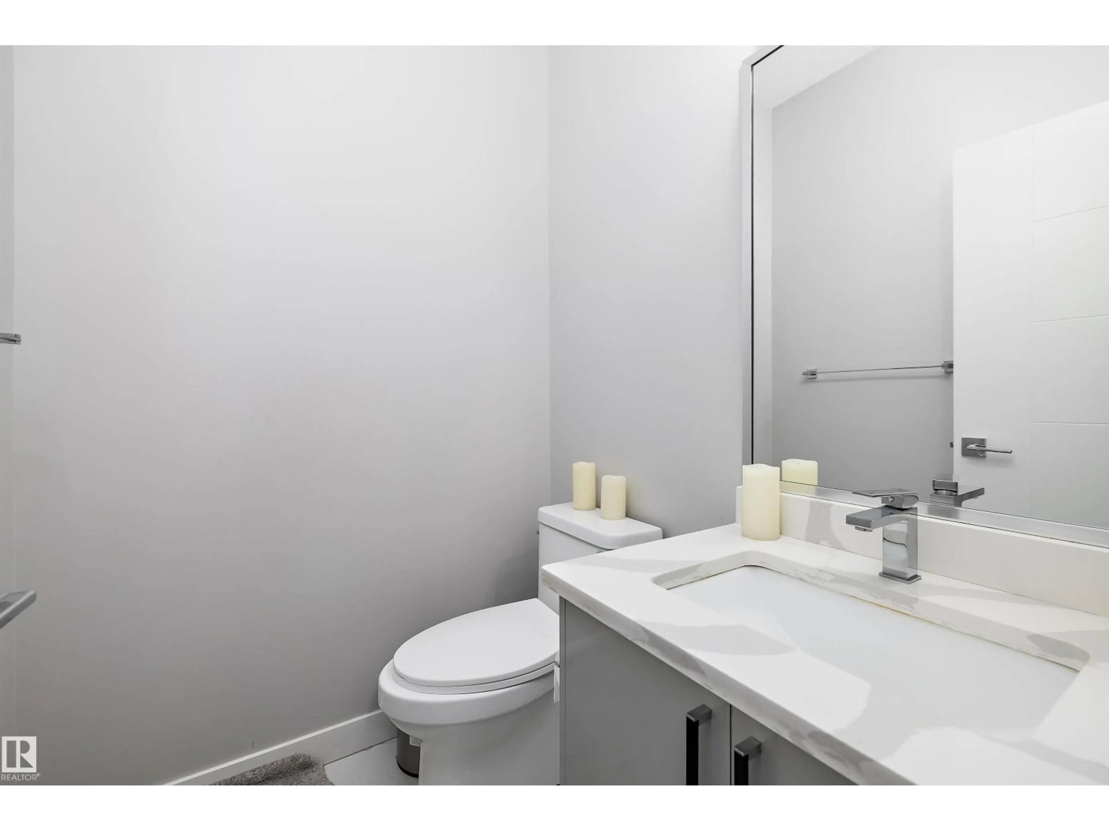 Standard bathroom, unknown for NW - 6506 167A AV, Edmonton Alberta T5Y3P7