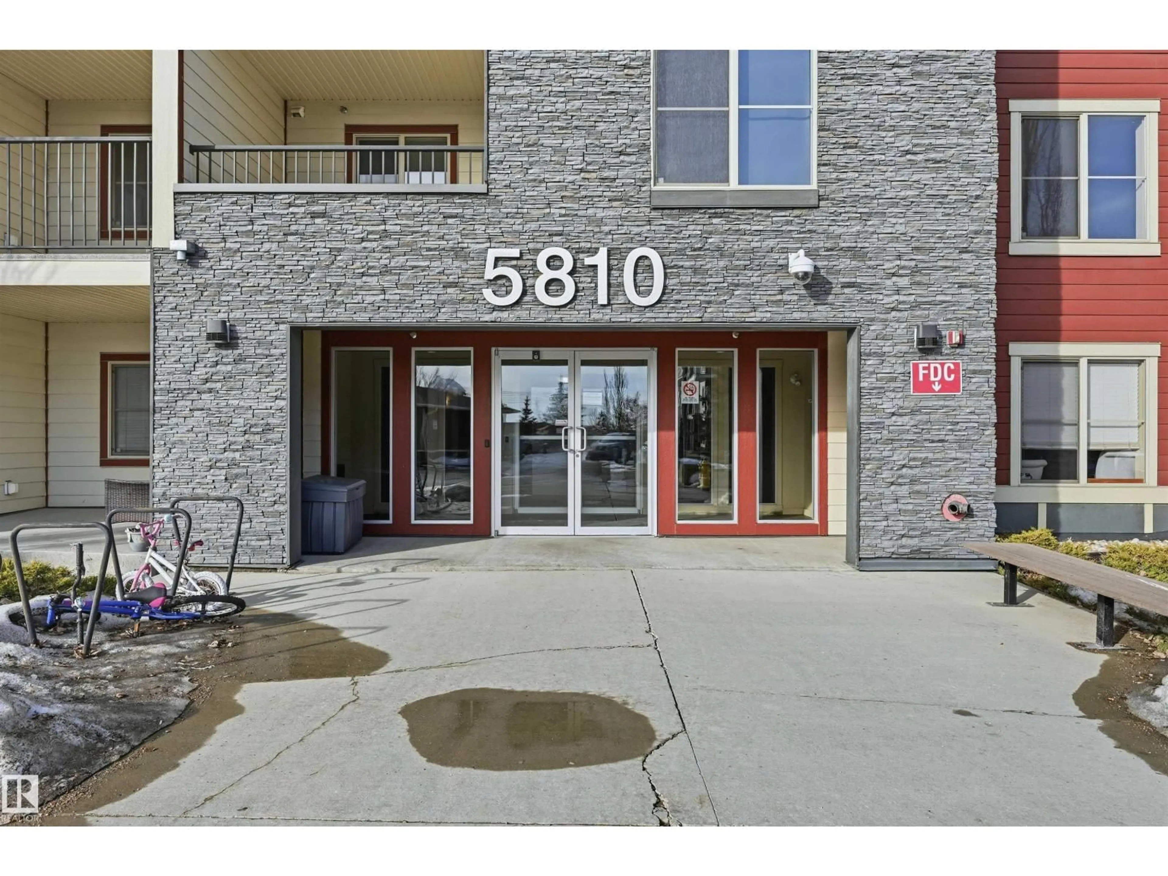 Indoor foyer for #208 - 5810 MULLEN PL, Edmonton Alberta T6R0W3