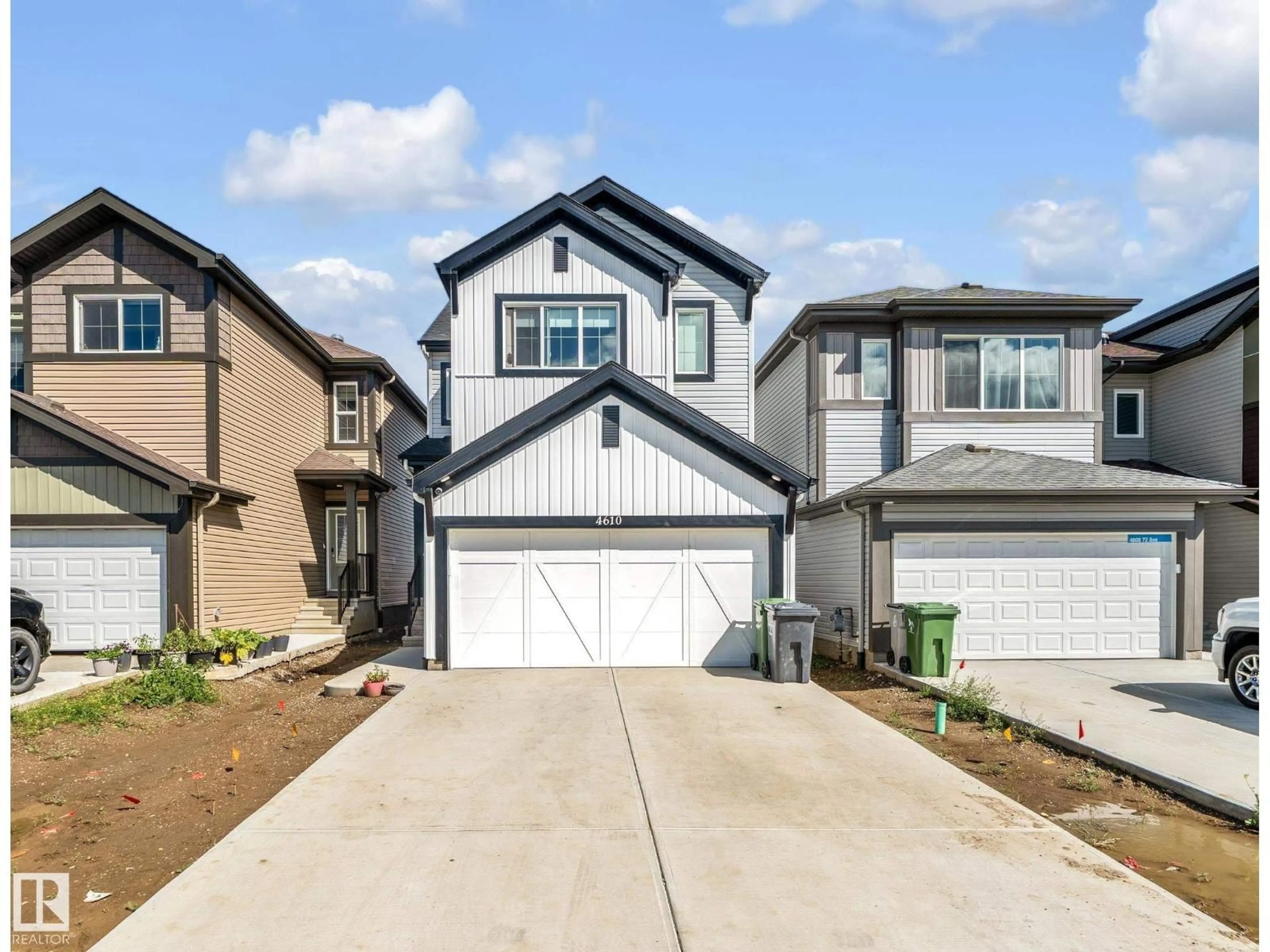 Home with vinyl exterior material, street for 4610 72 AV, Beaumont Alberta T4X3B1