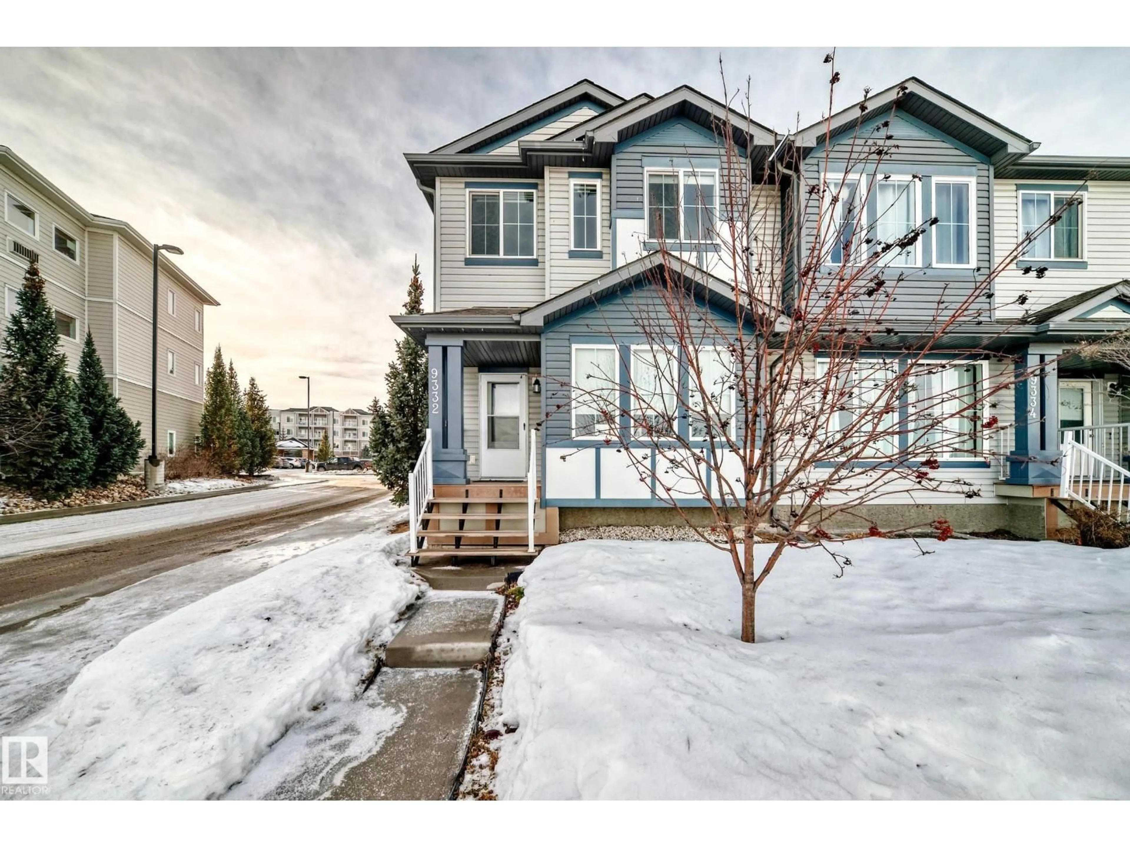 Unknown for 9332 211 ST, Edmonton Alberta T5T4T8
