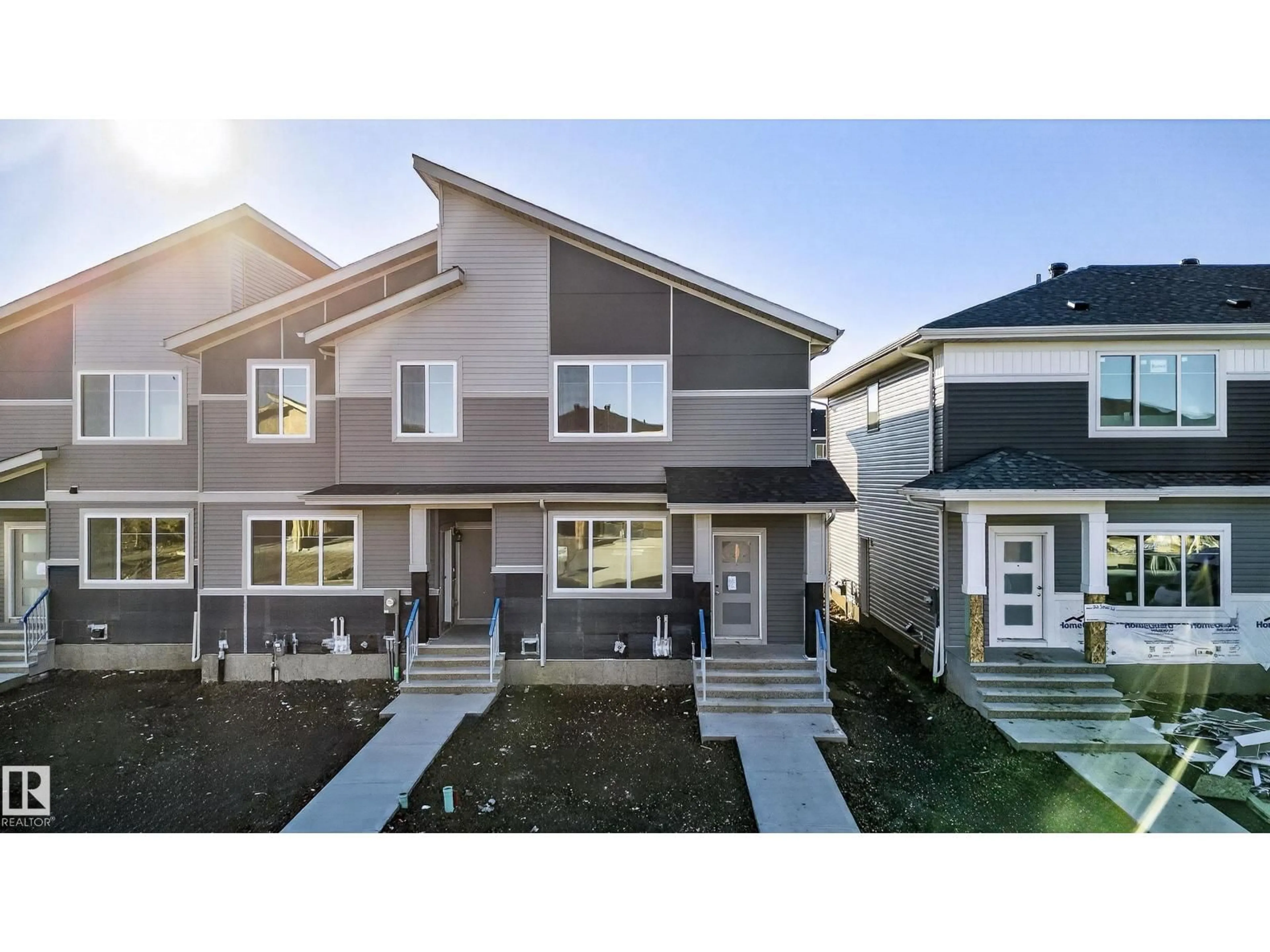 Home with vinyl exterior material, street for 120 PIERWYCK LO, Spruce Grove Alberta T7X4G2