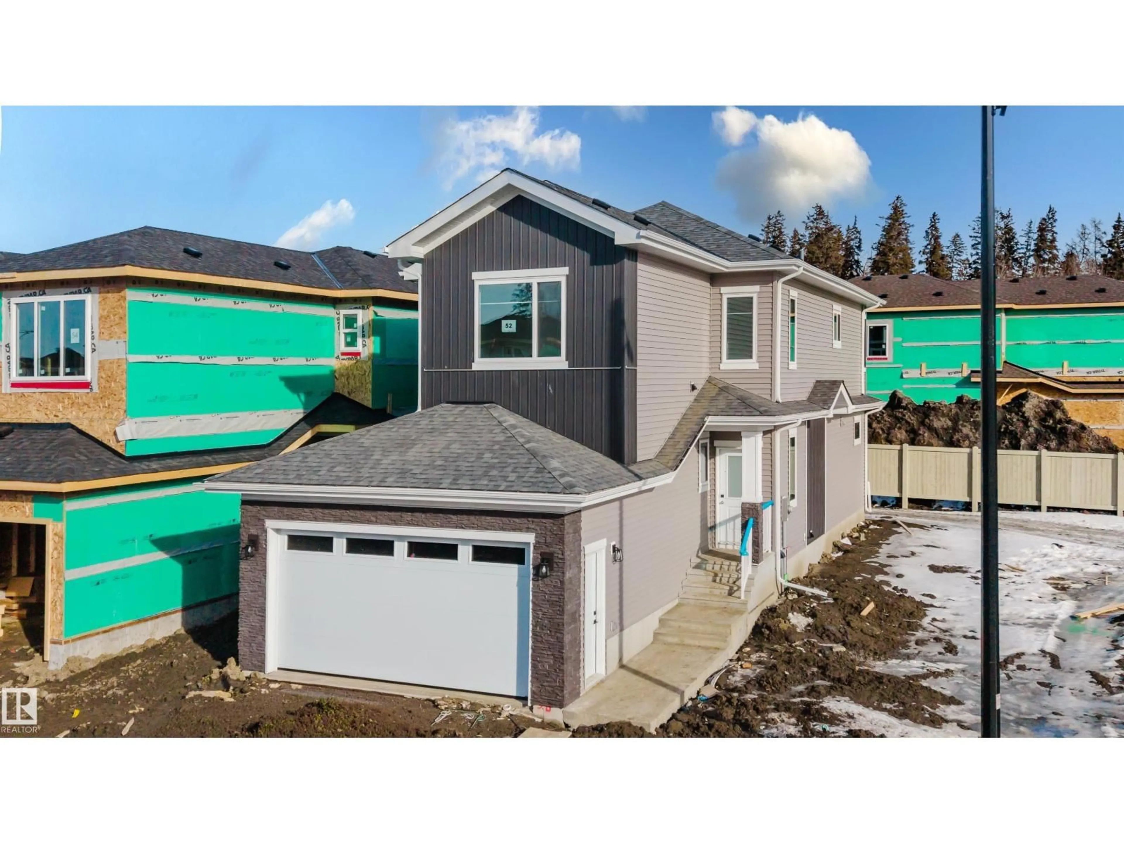 Home with vinyl exterior material, street for 52 MEADOWGROVE LD, Spruce Grove Alberta T7X0W2