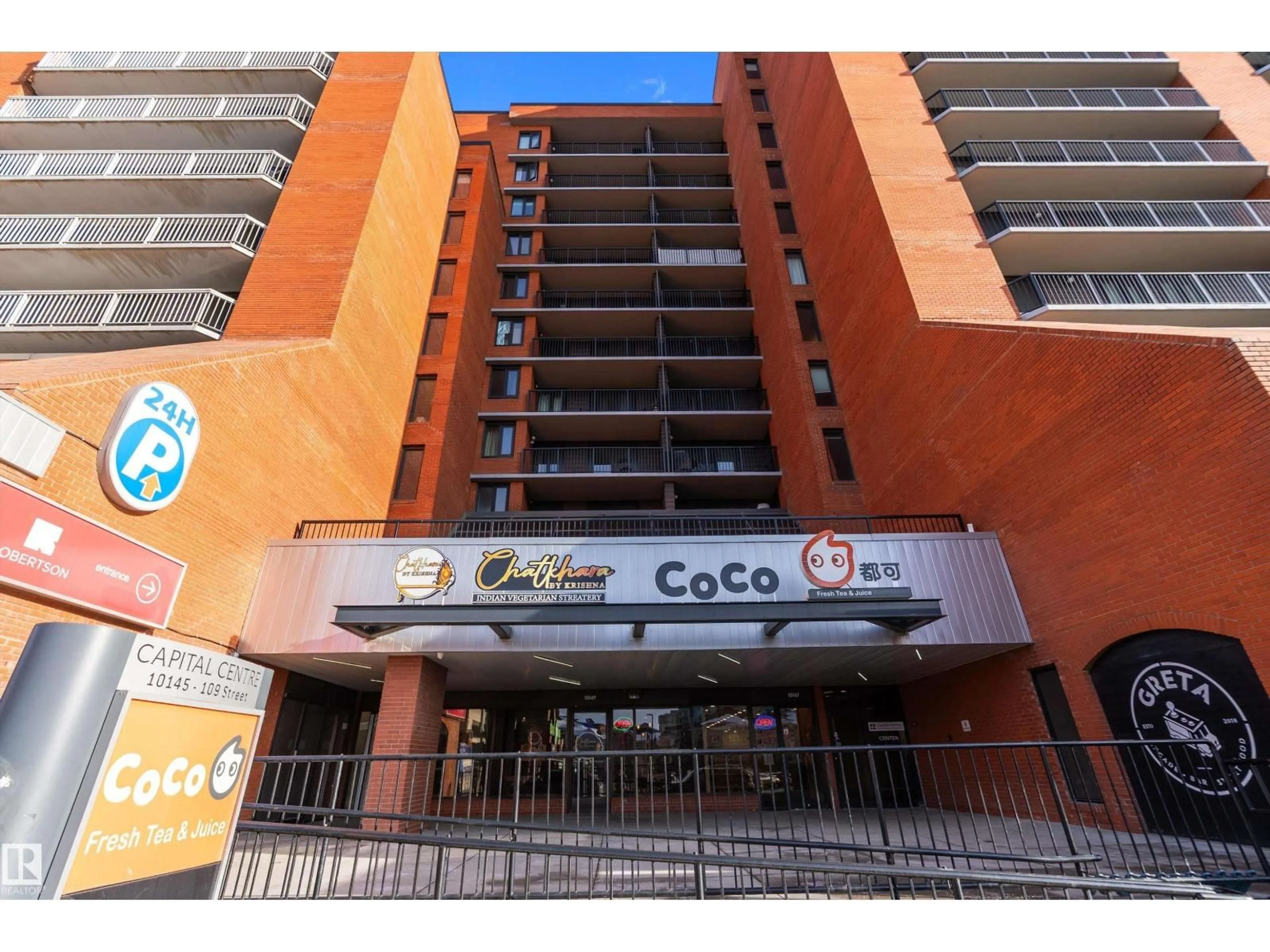 Patio, unknown for 901 - 10145 109 ST, Edmonton Alberta T5J3M5