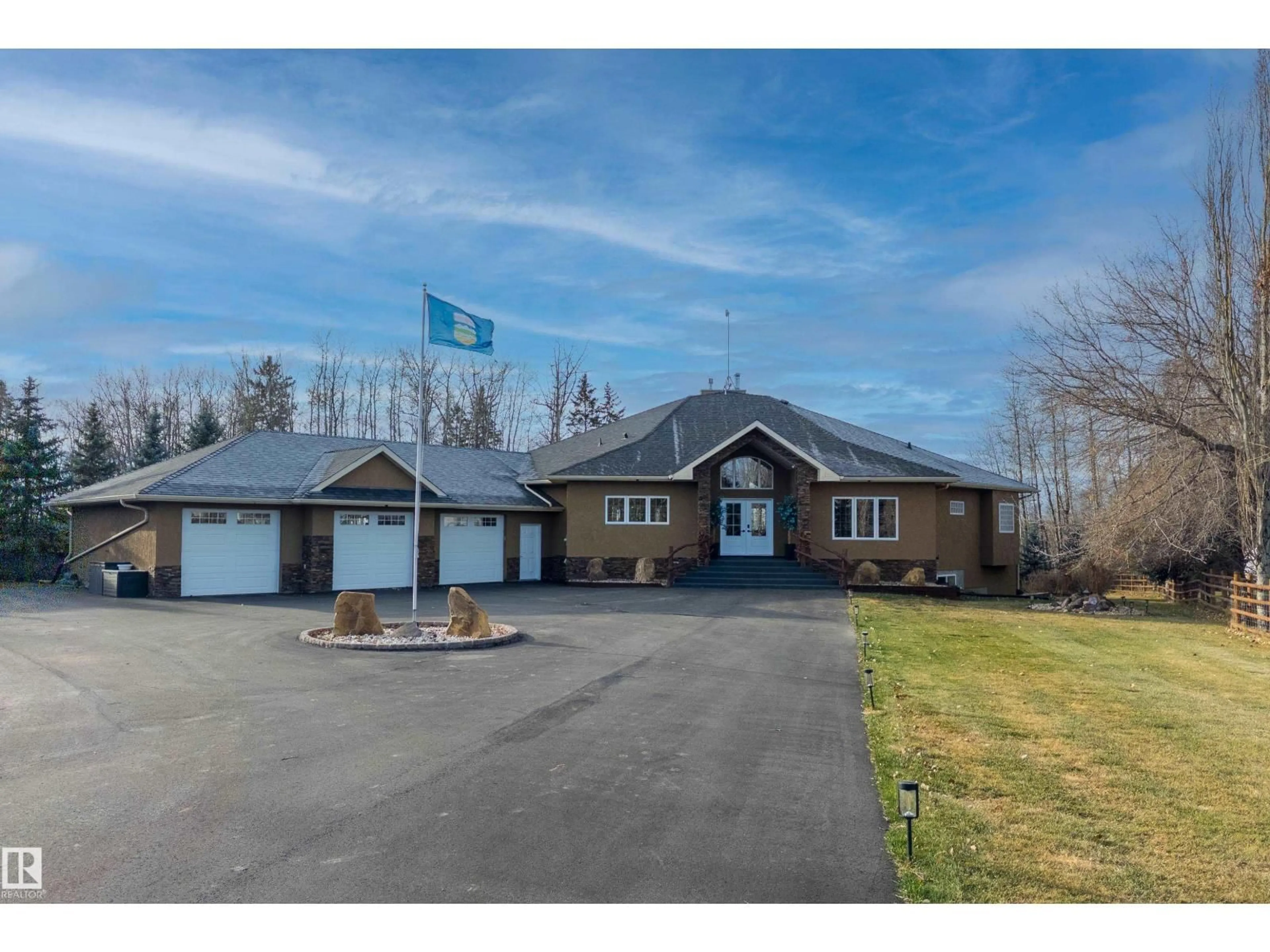 Unknown for 52001 RGE ROAD 275, Rural Parkland County Alberta T7X3V2