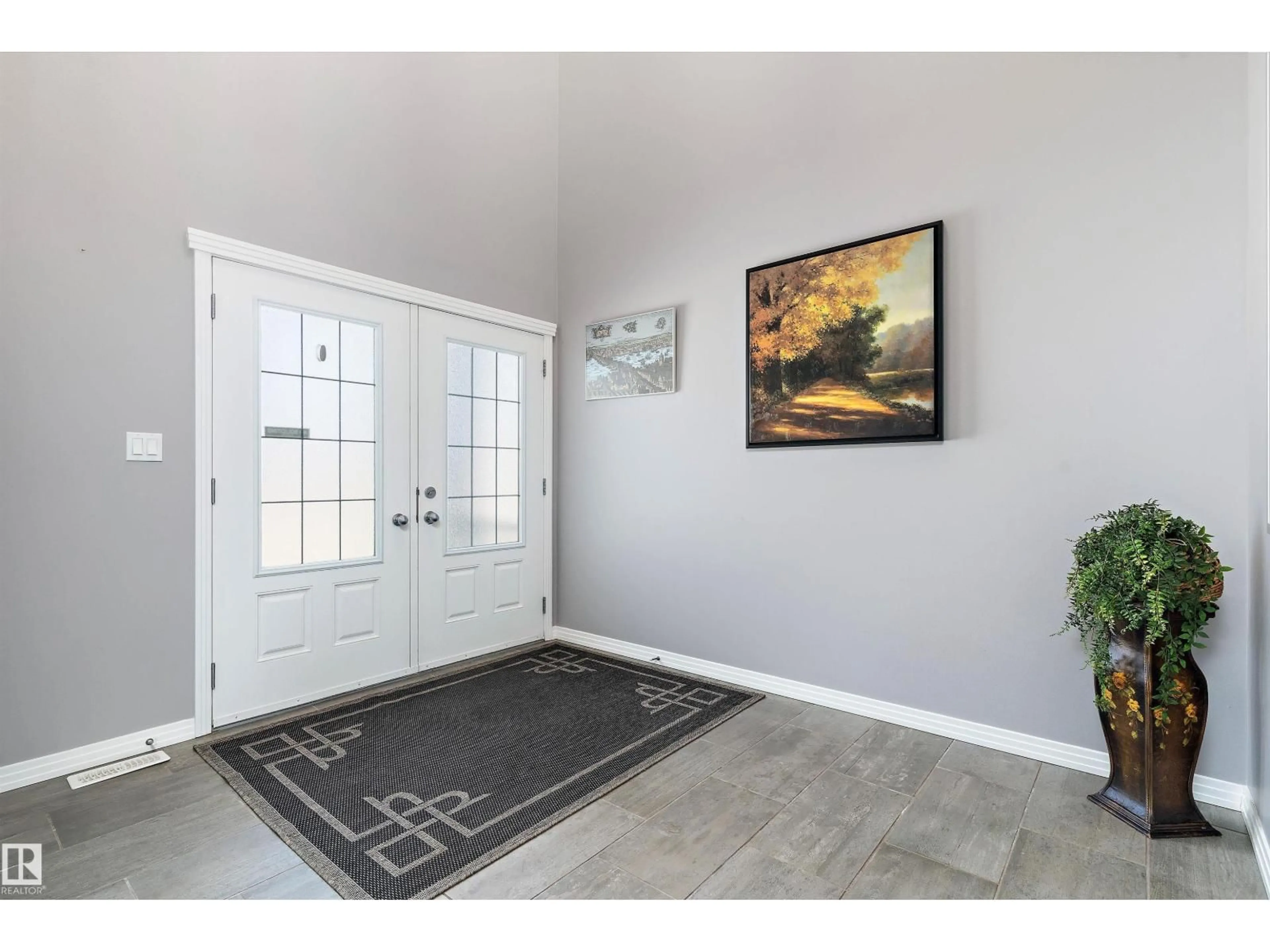 Indoor entryway for 1325 ADAMSON DR, Edmonton Alberta T6W2N8