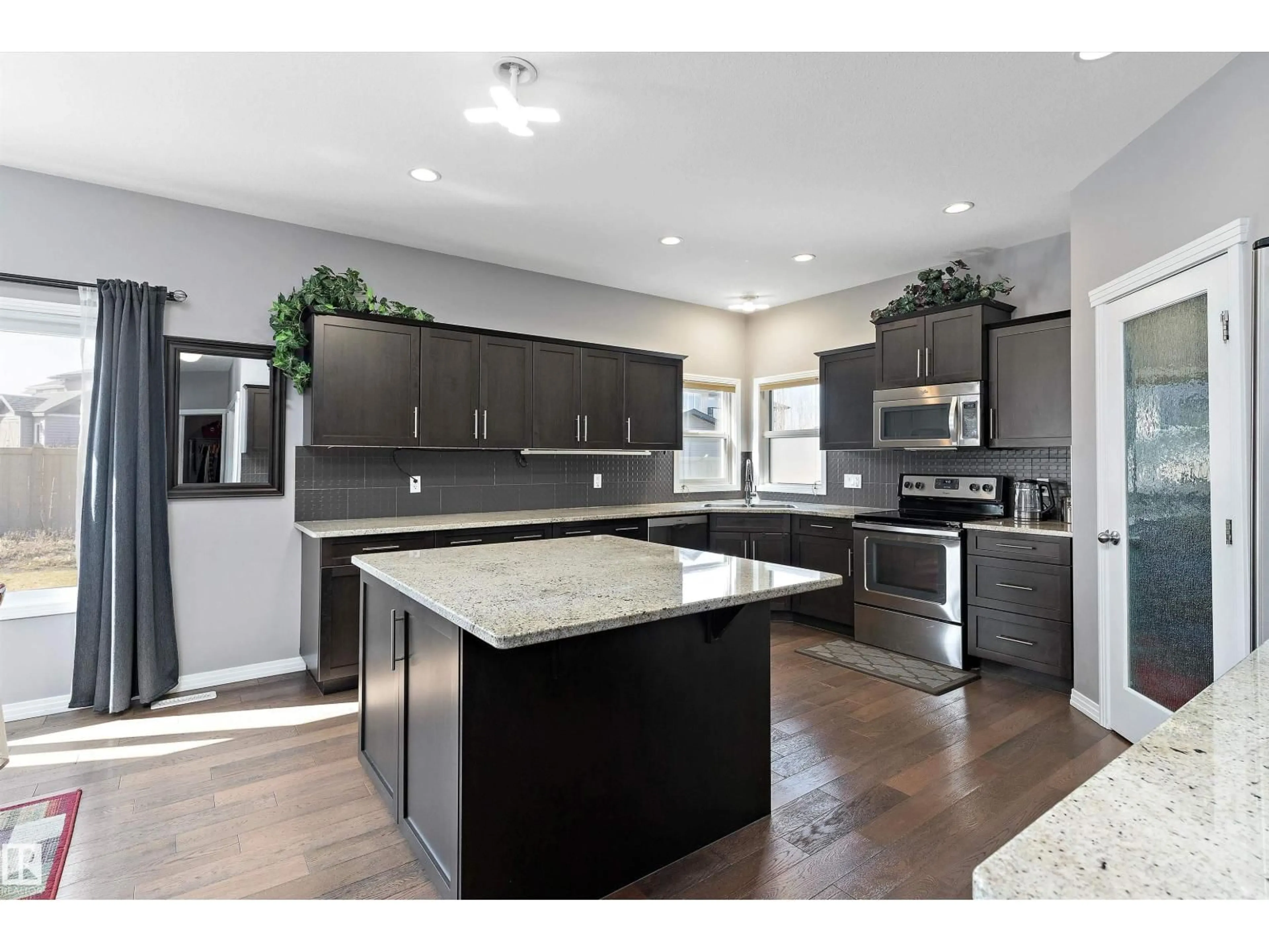 Open concept kitchen, unknown for 1325 ADAMSON DR, Edmonton Alberta T6W2N8