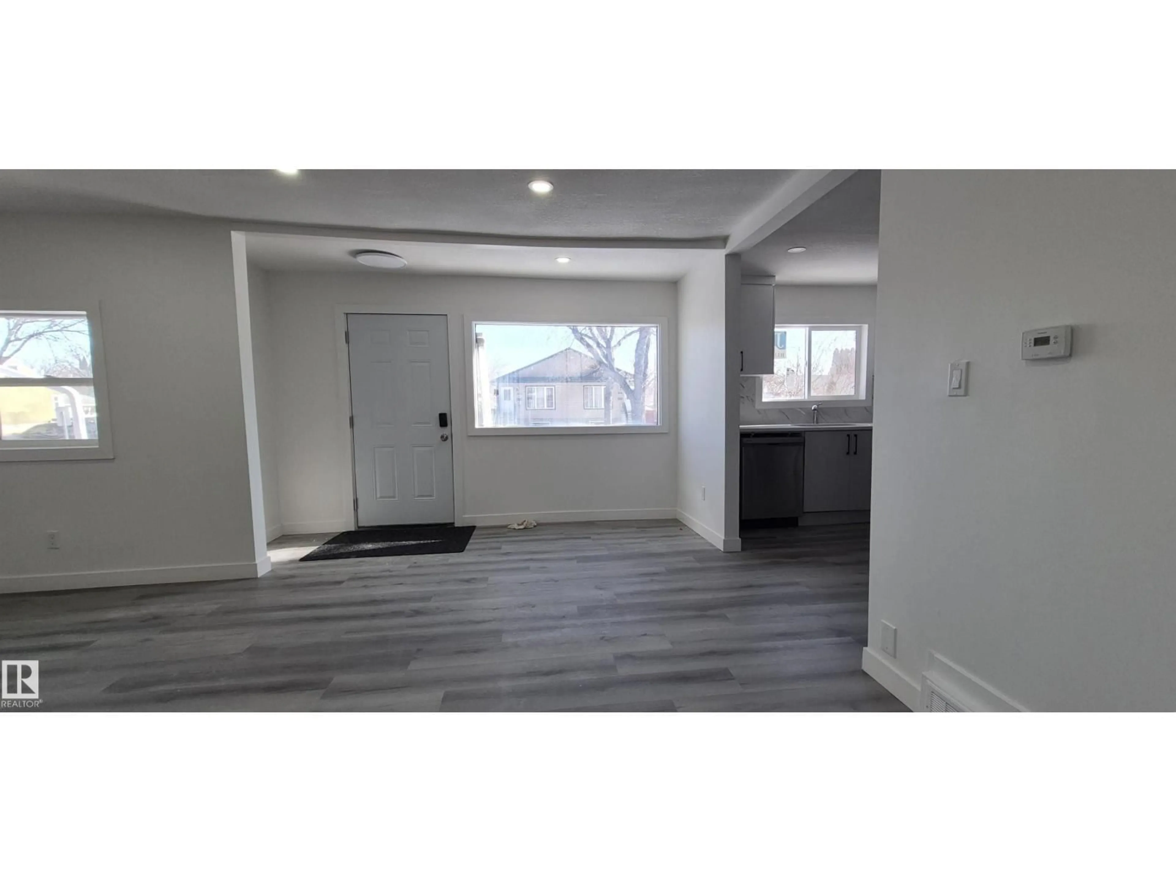 A pic of a room for NW - 12746 116 ST, Edmonton Alberta T5E5H2