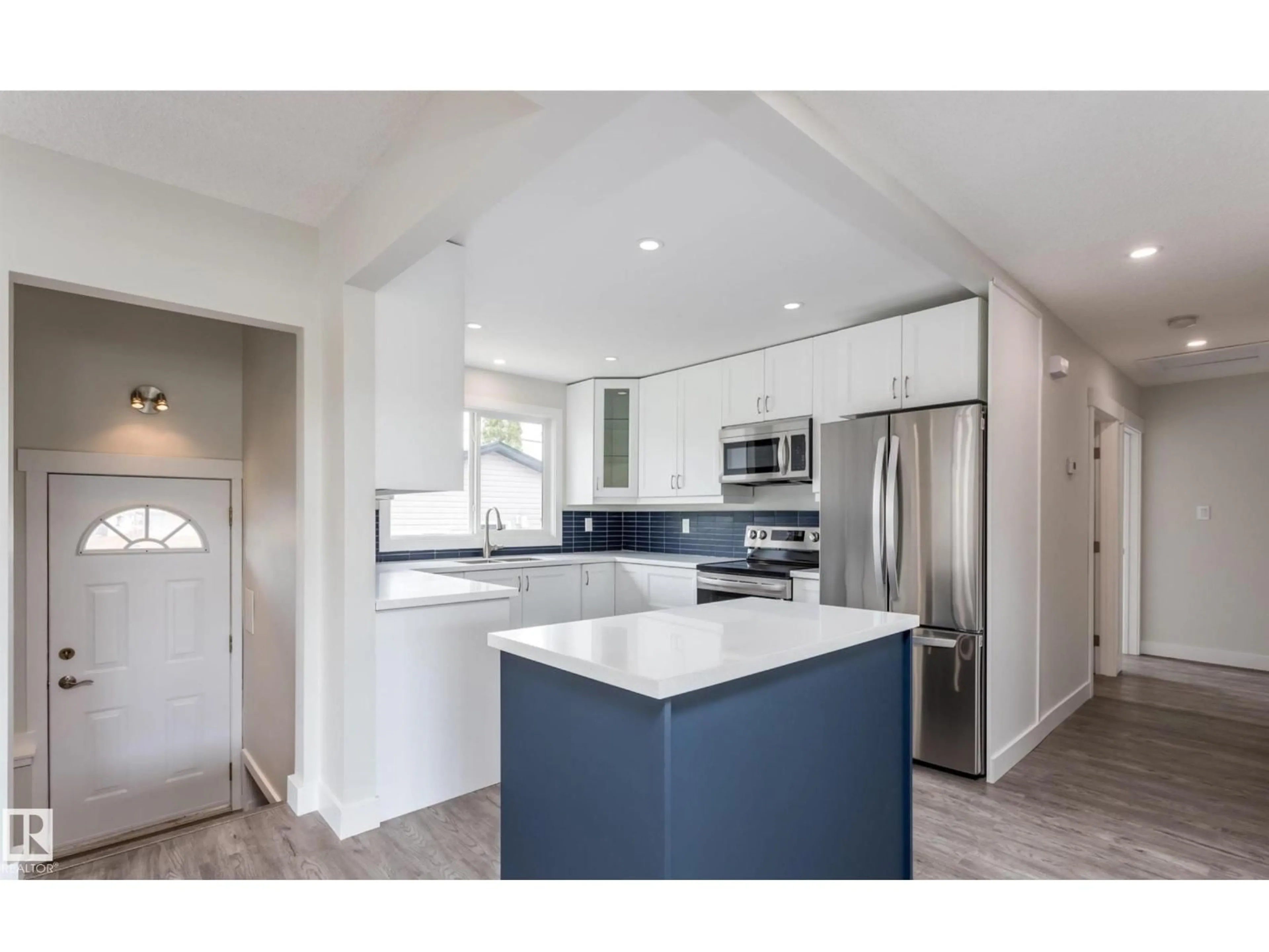 Open concept kitchen, unknown for 6511 95 AV, Edmonton Alberta T6B1A6