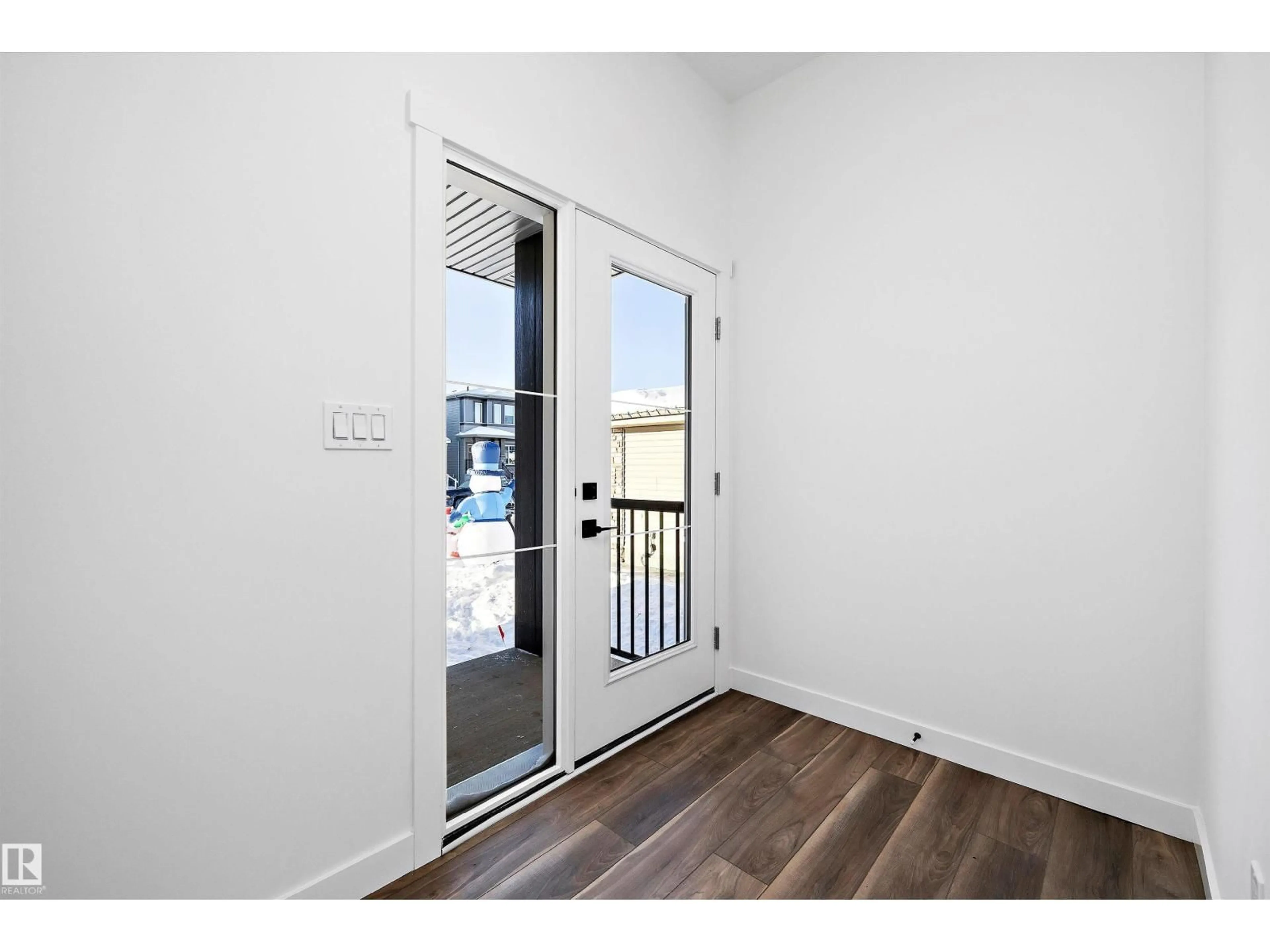 Indoor entryway for NW - 2720 194 ST, Edmonton Alberta T6M3B1