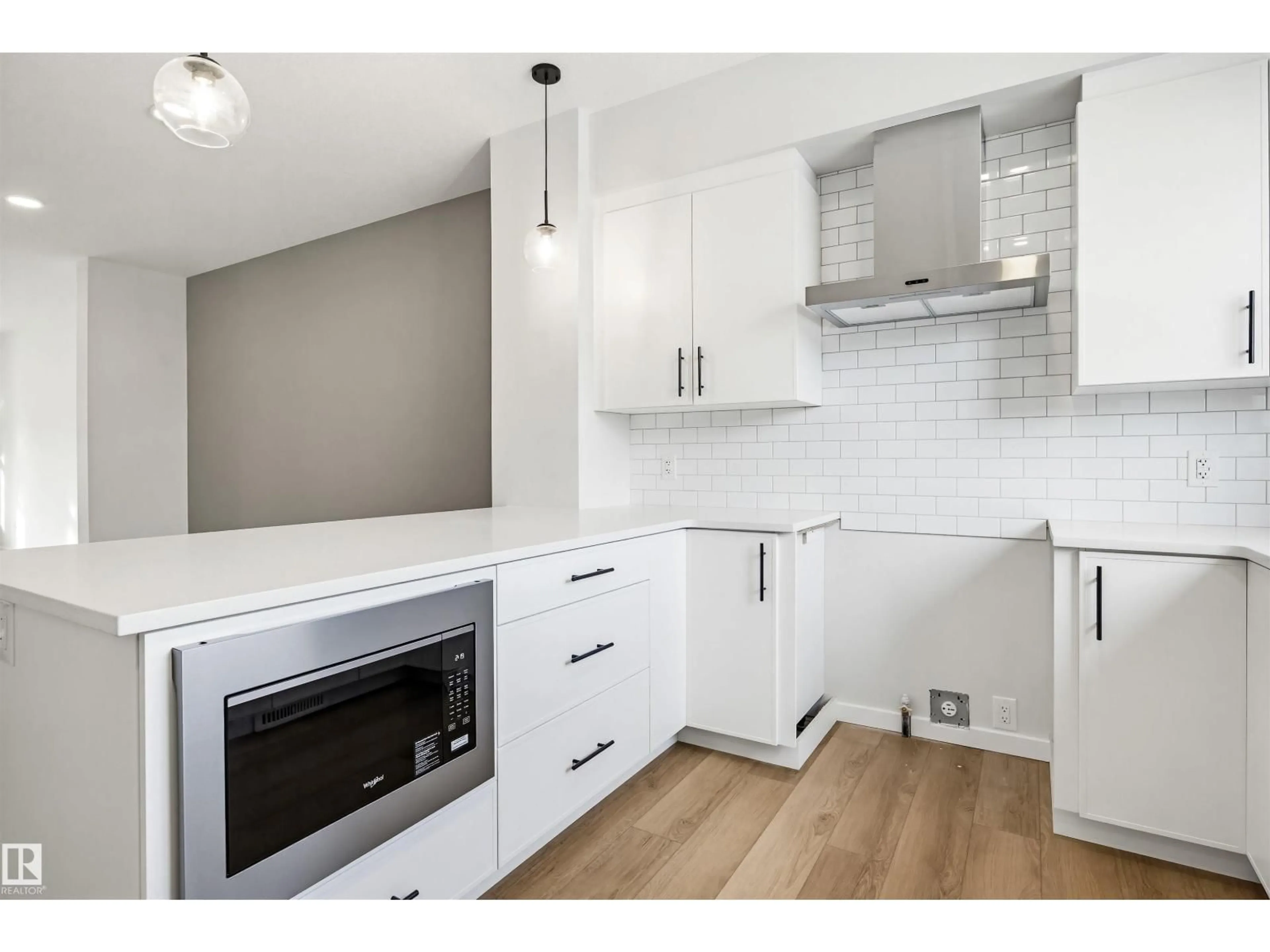 Unknown for 8123 228 STREET, Edmonton Alberta T5T7X8