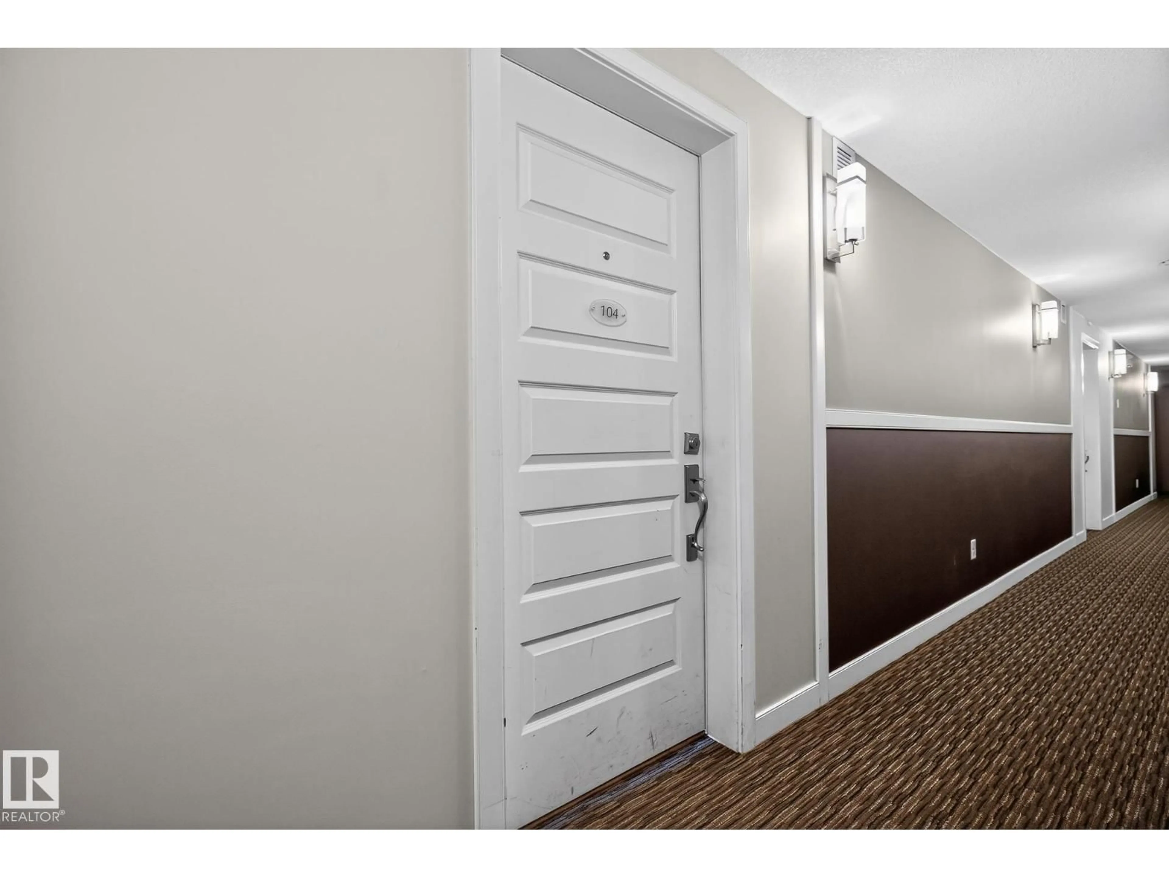 Indoor entryway for #104 - 8515 99 ST, Edmonton Alberta T6E3T7