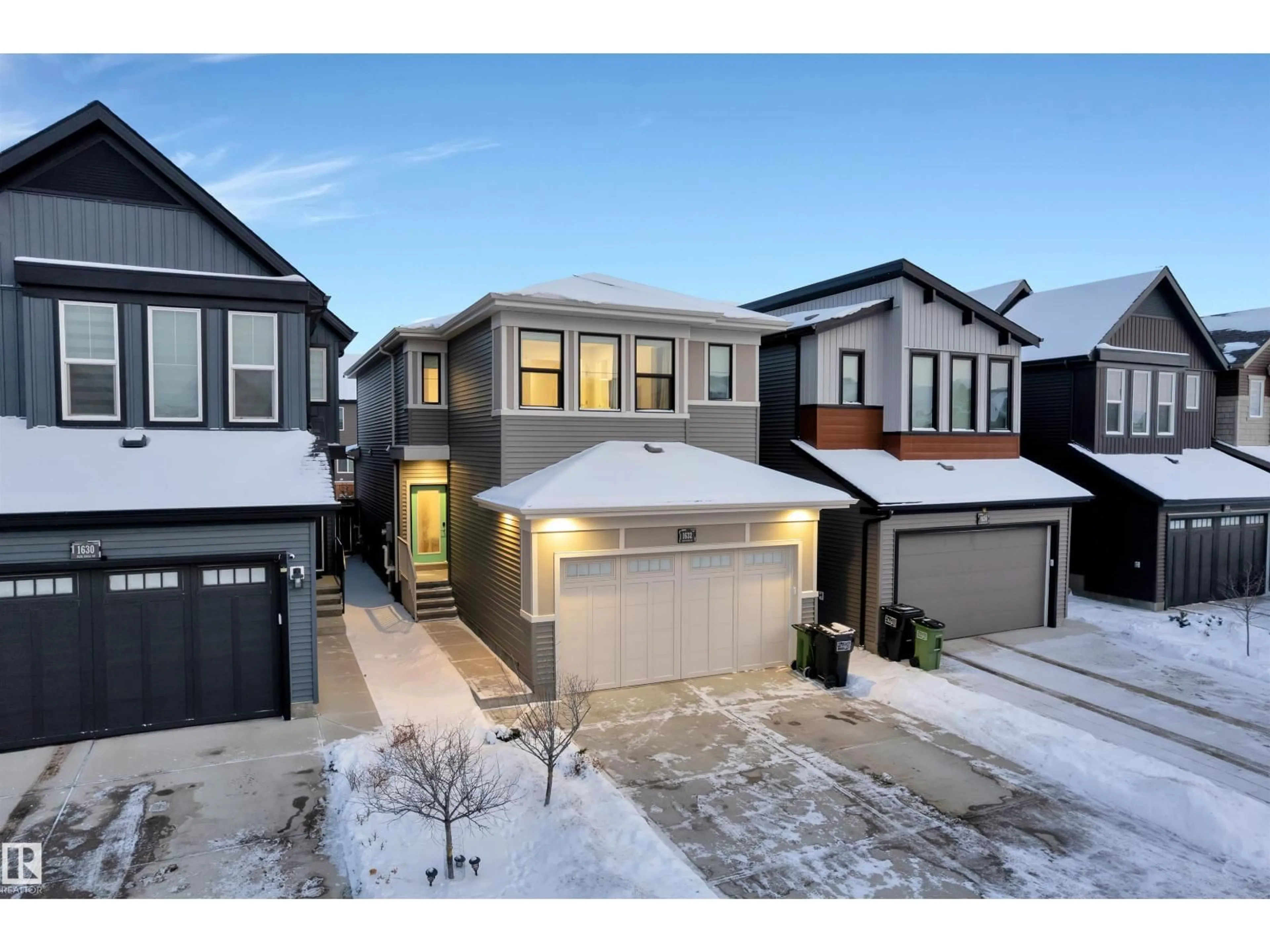 Unknown for 1632 PLUM CIRCLE, Edmonton Alberta T6X2X1