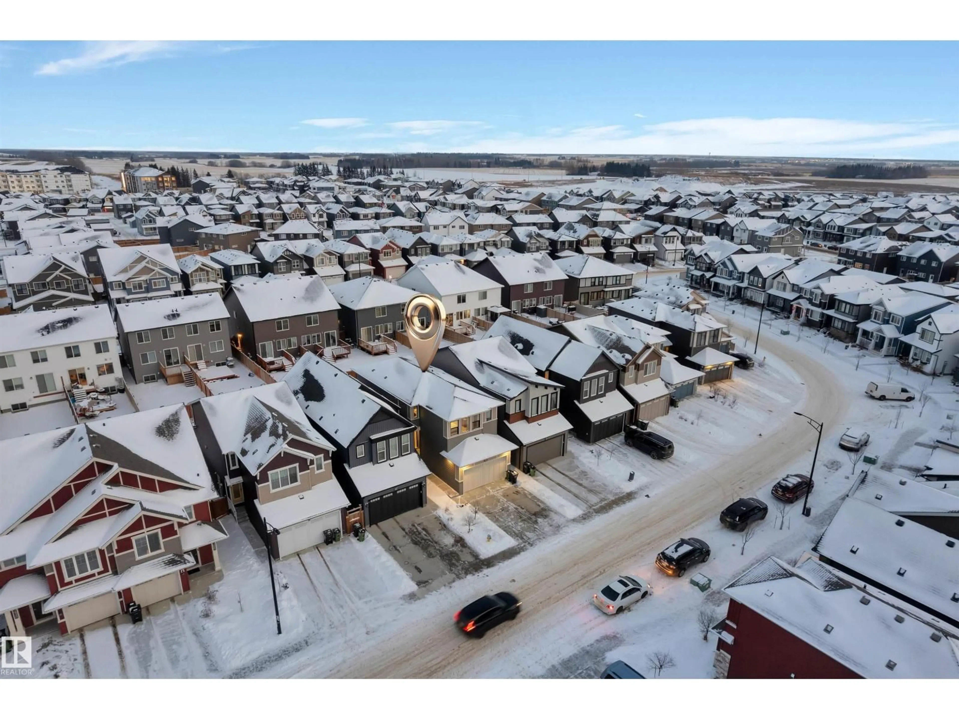 A pic from outside/outdoor area/front of a property/back of a property/a pic from drone, street for 1632 PLUM CIRCLE, Edmonton Alberta T6X2X1