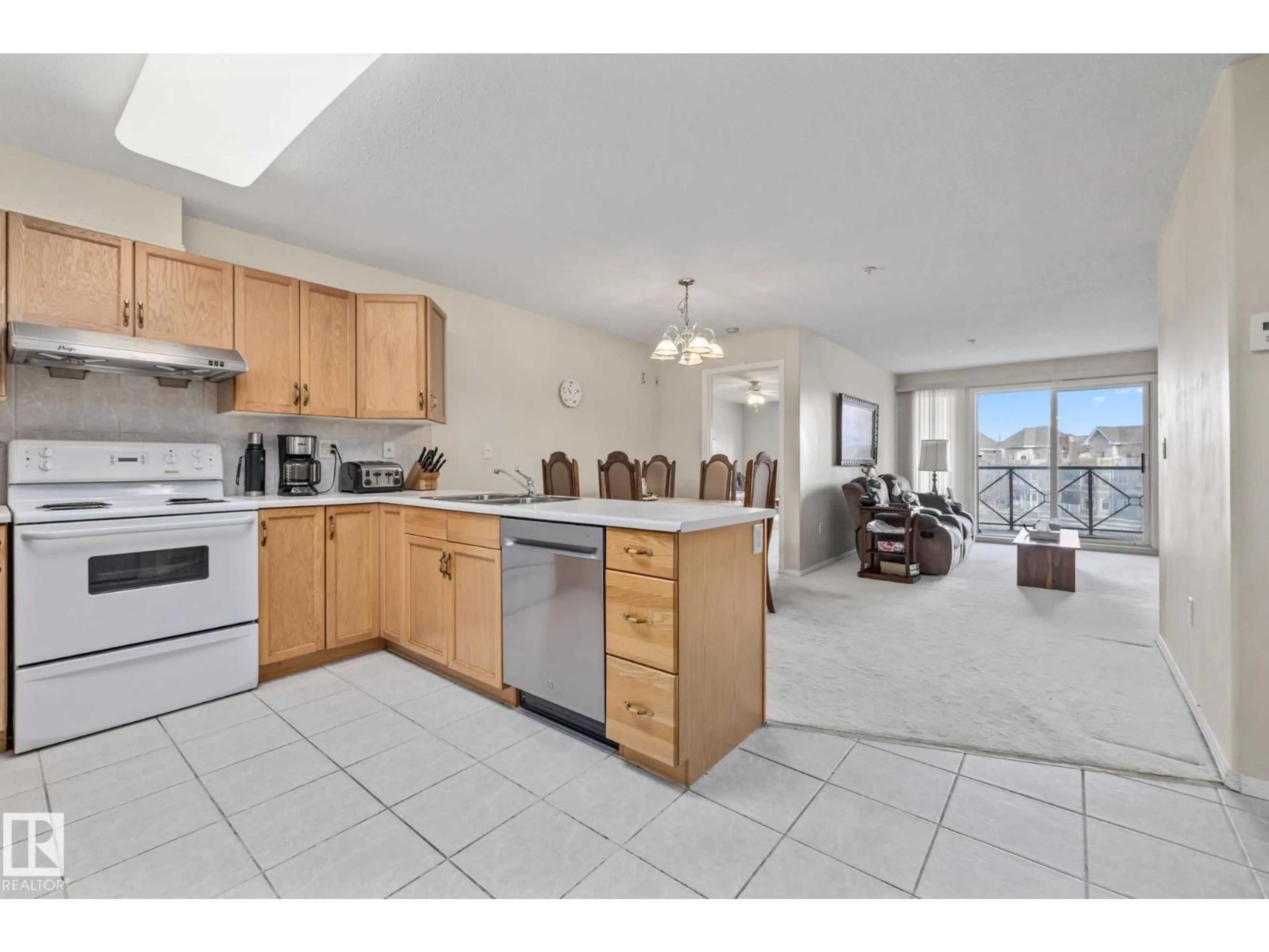 Open concept kitchen, ceramic/tile floor for 316 - 8912 156 ST, Edmonton Alberta T5R5Z2