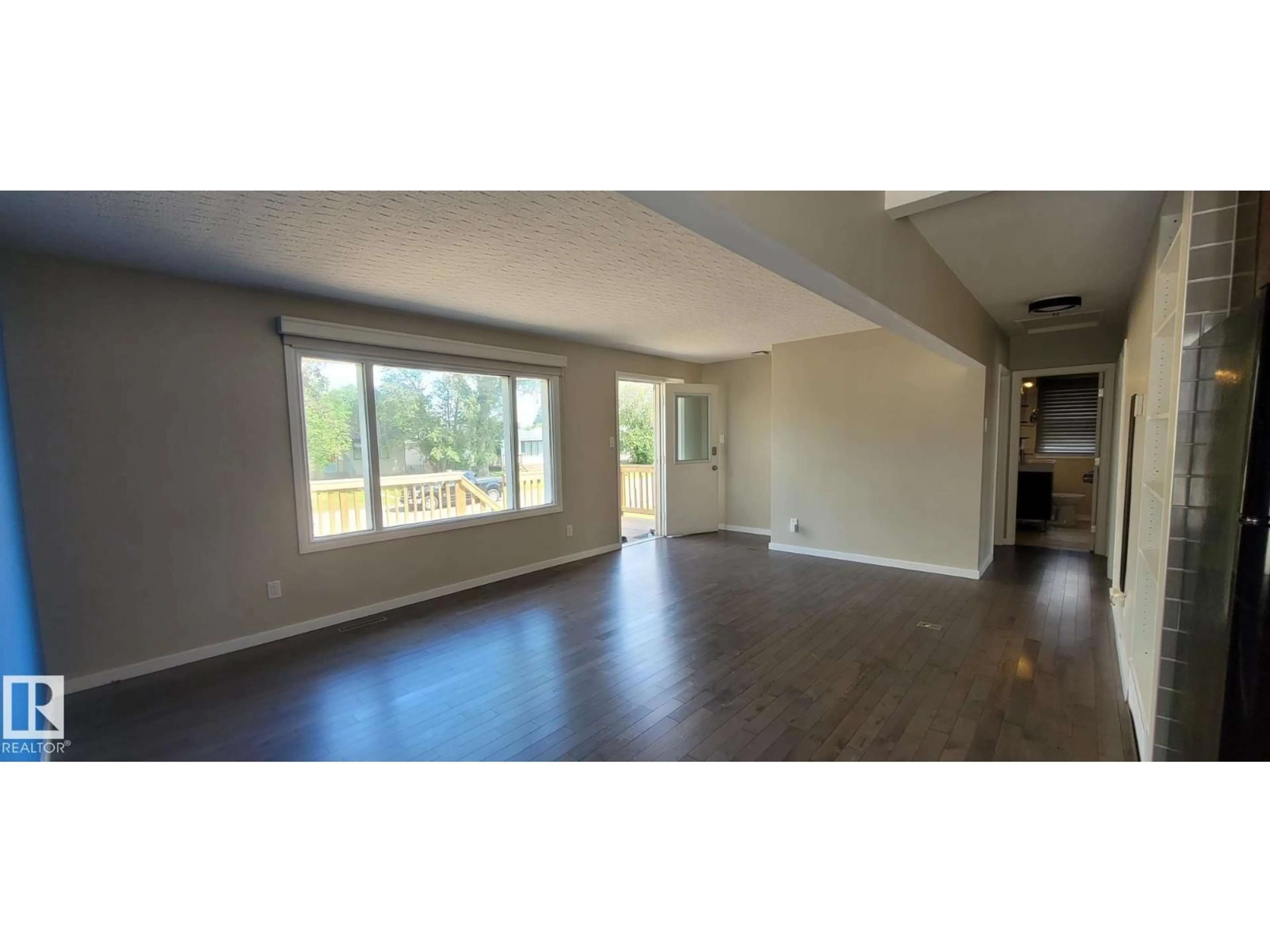 A pic of a room for NW - 13222 121 ST, Edmonton Alberta T5L0B8