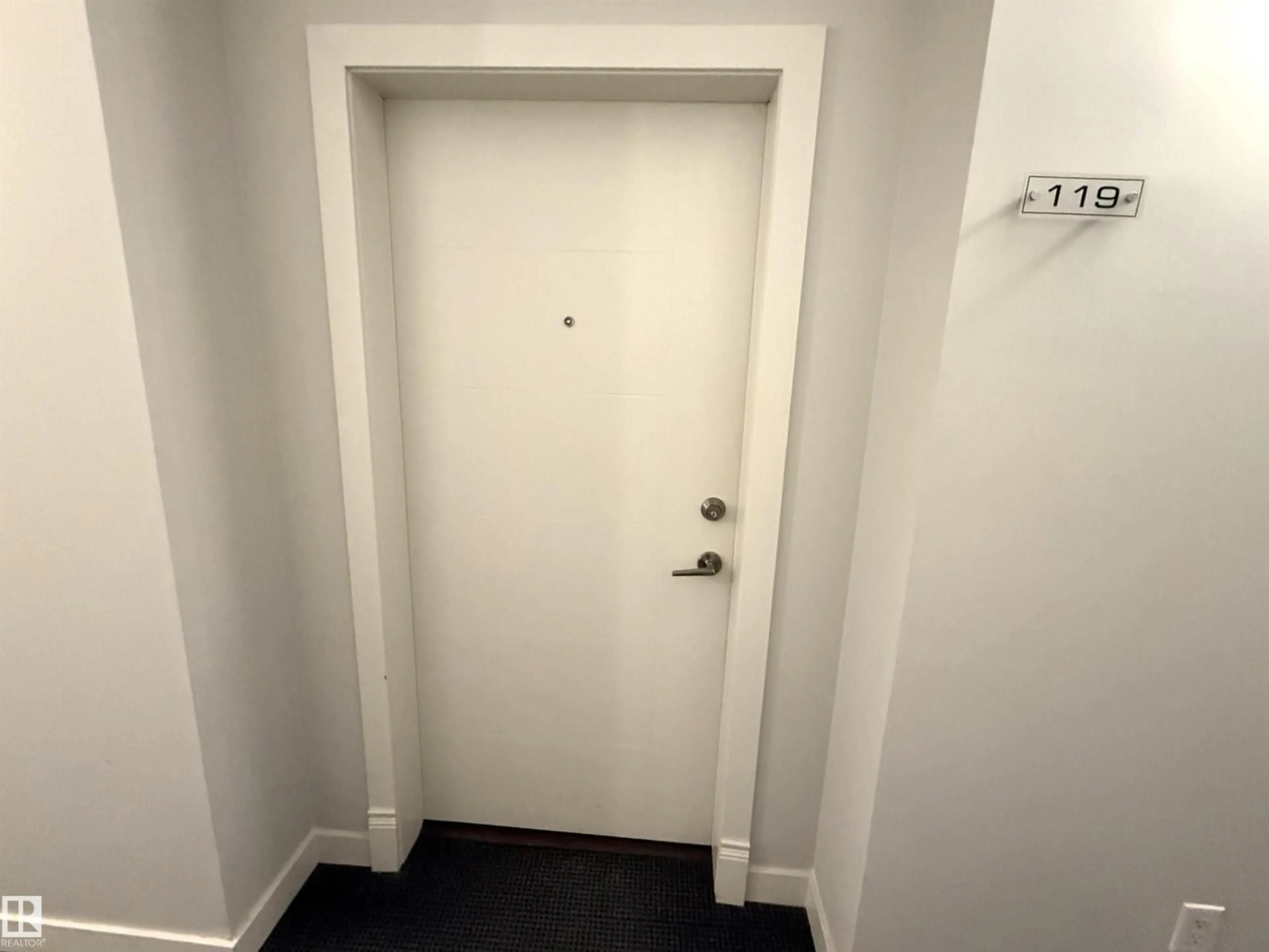 A pic of a room for 119 10523 123 ST NW, Edmonton Alberta T5N1N9