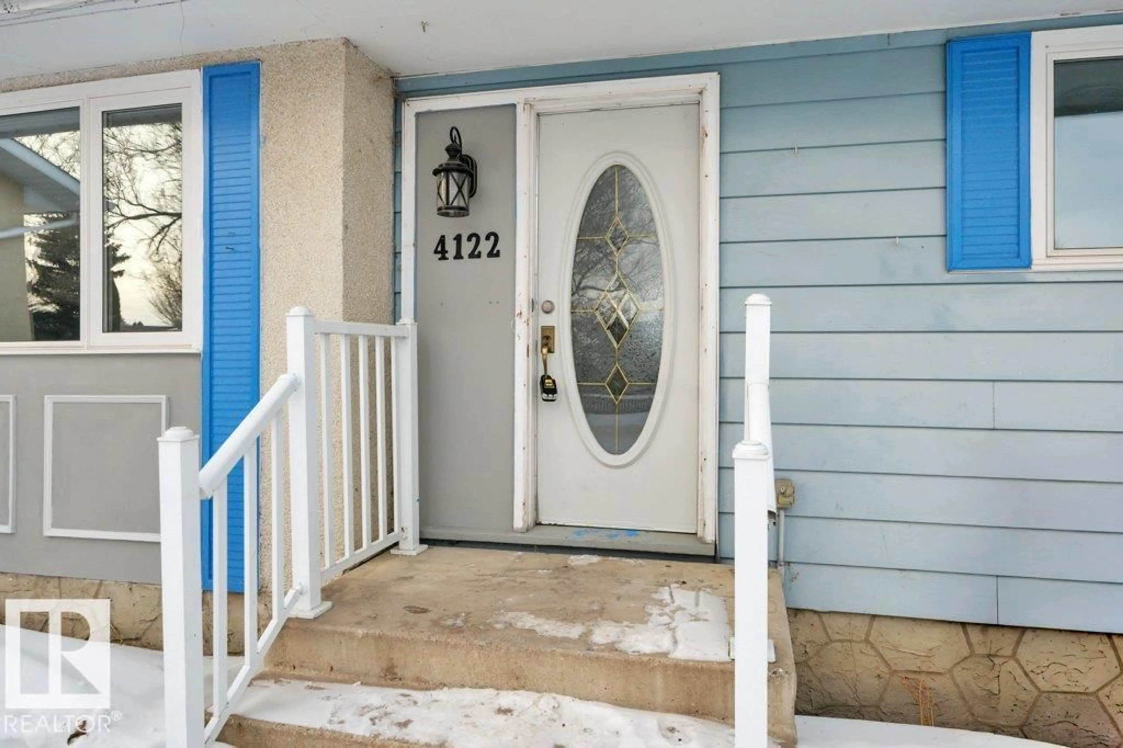 Indoor entryway for 4122 46 ST, Leduc Alberta T9E4Z5