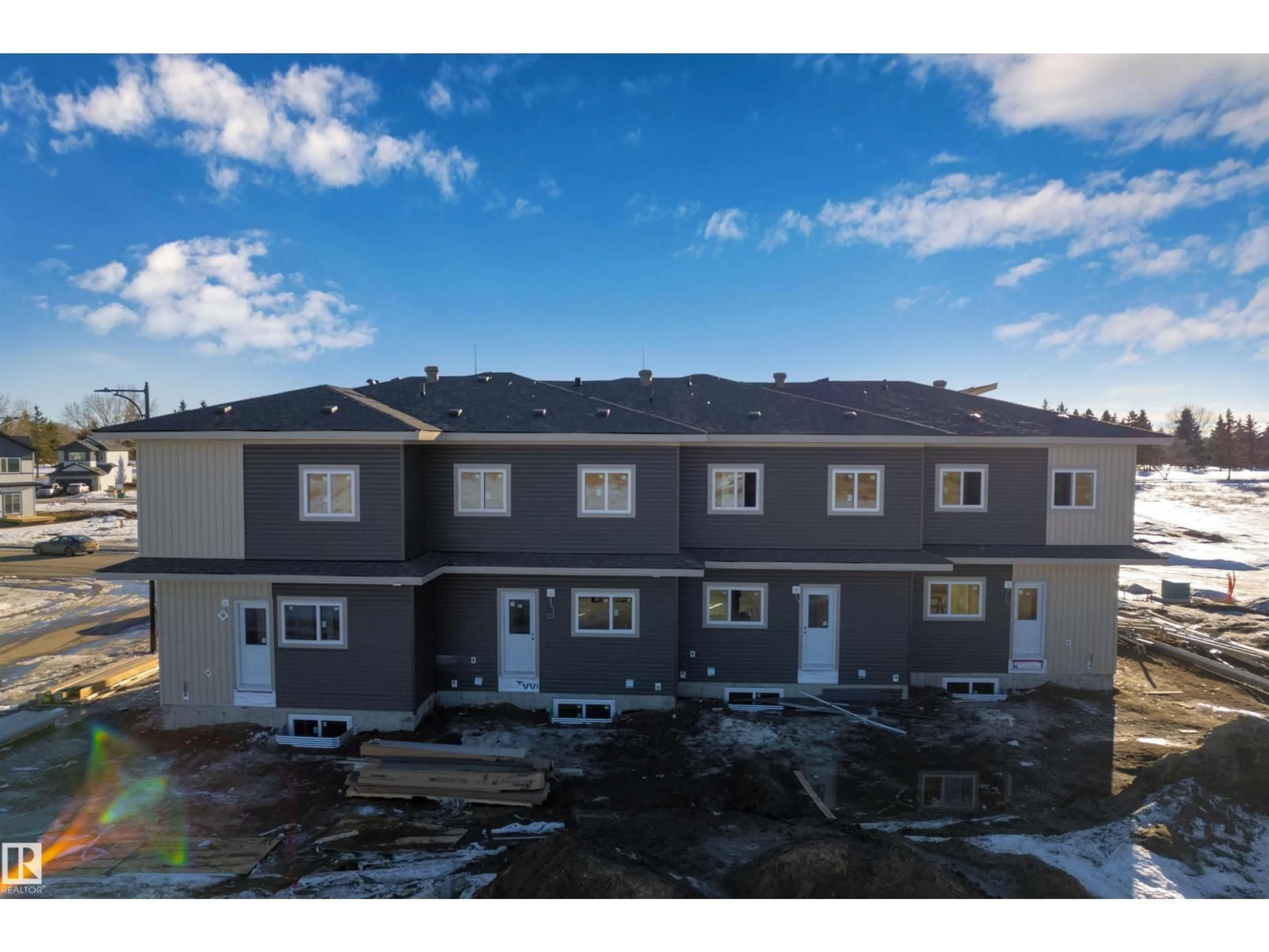 A pic from outside/outdoor area/front of a property/back of a property/a pic from drone, building for 171 GRAYBRIAR DR, Stony Plain Alberta T7Z0P3