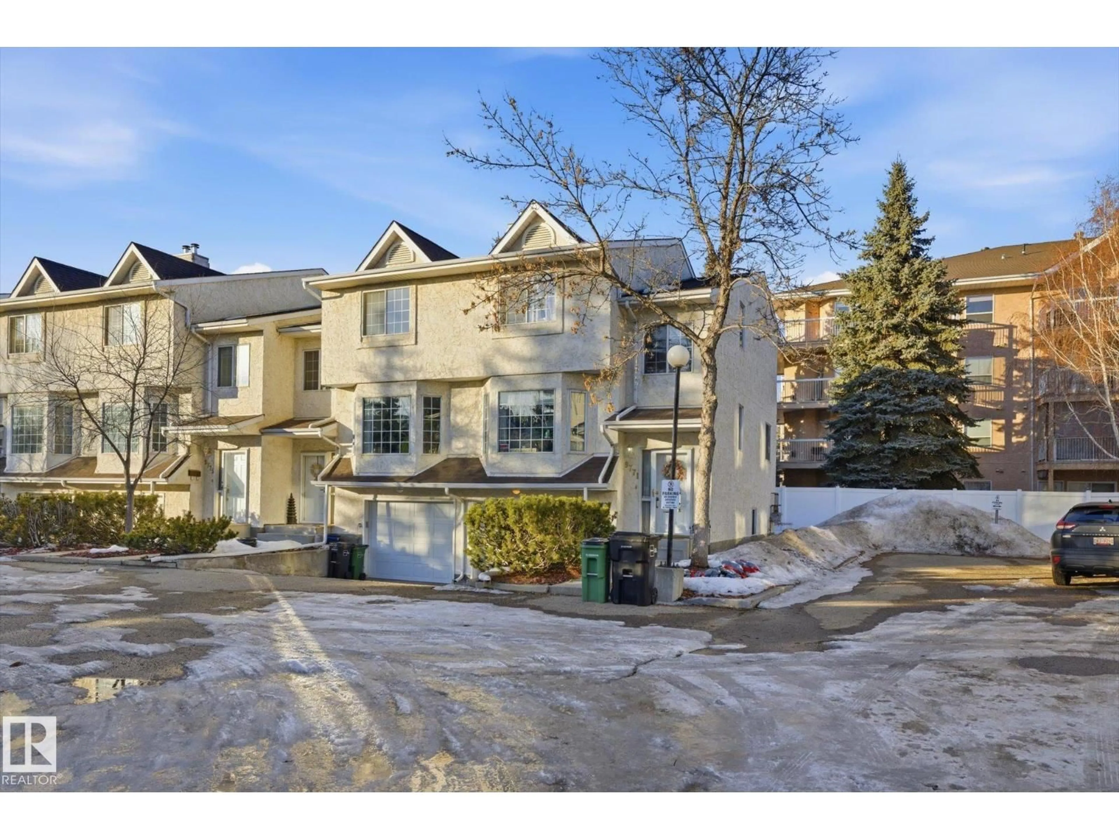 Unknown for NW - 9771 176 ST, Edmonton Alberta T5T6B3