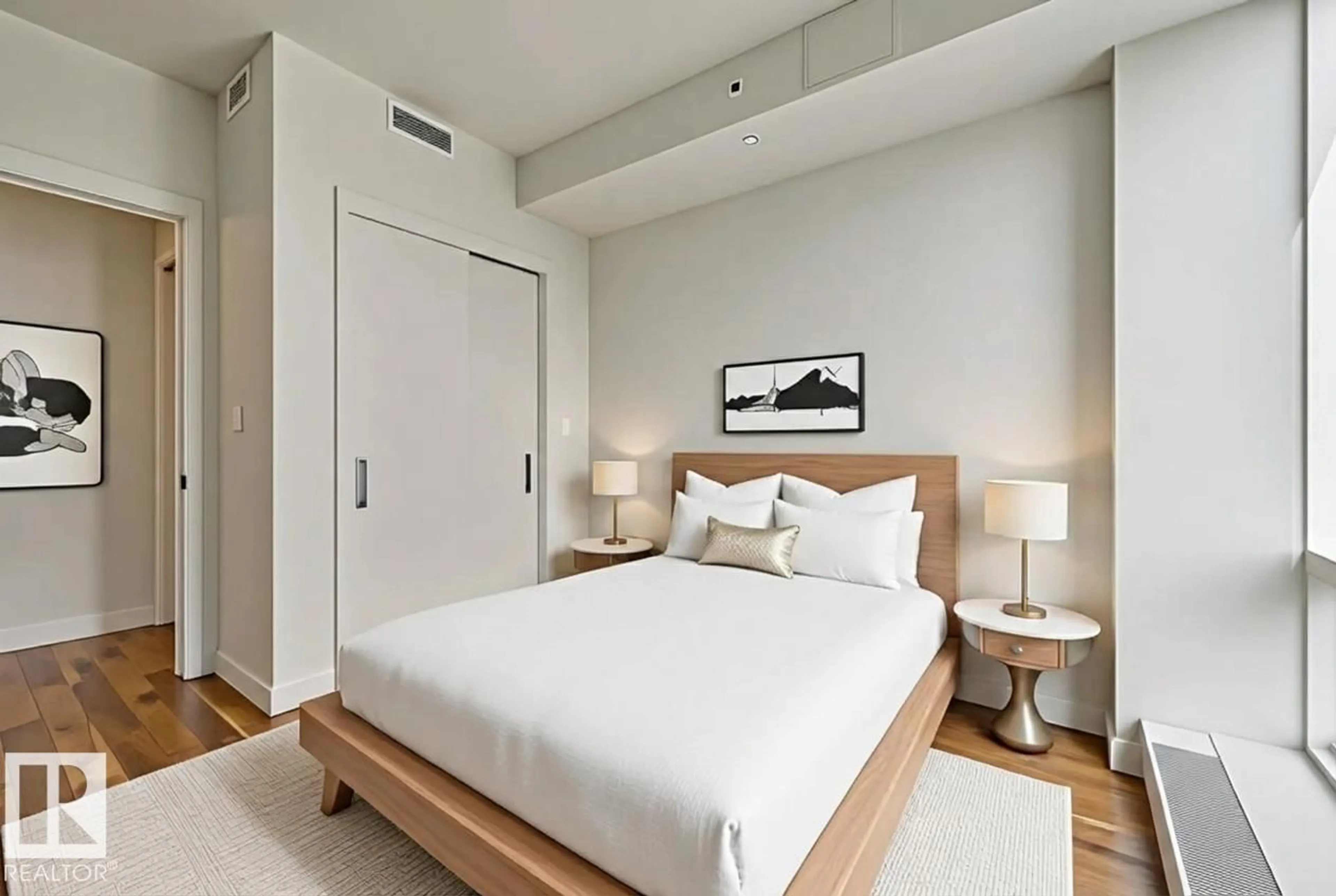 Bedroom with bed, unknown for 3704 102 ST NW, Edmonton Alberta T5J0K6