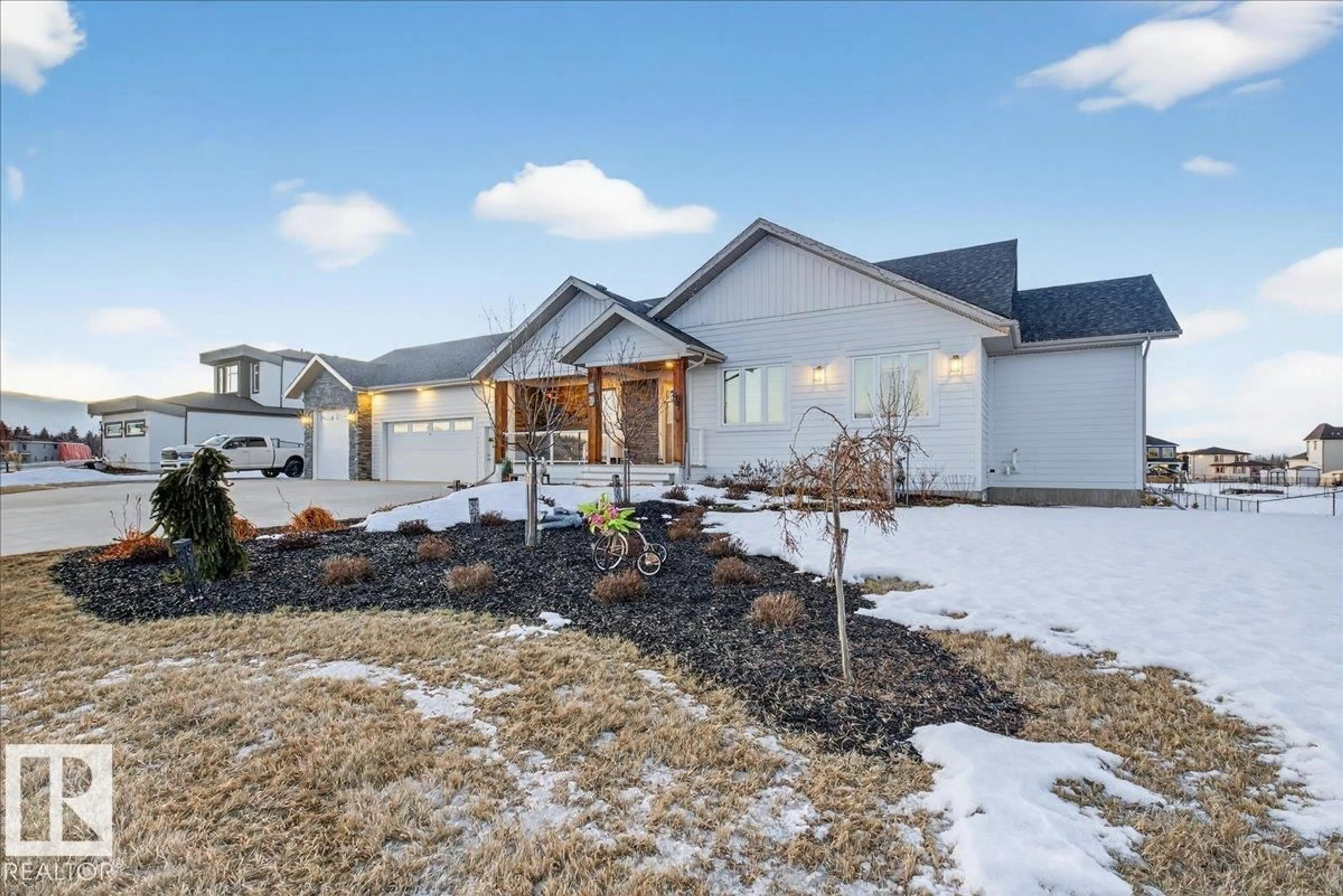 Home with vinyl exterior material, unknown for 59 26409 TWP ROAD 532 A, Rural Parkland County Alberta T7X0G3