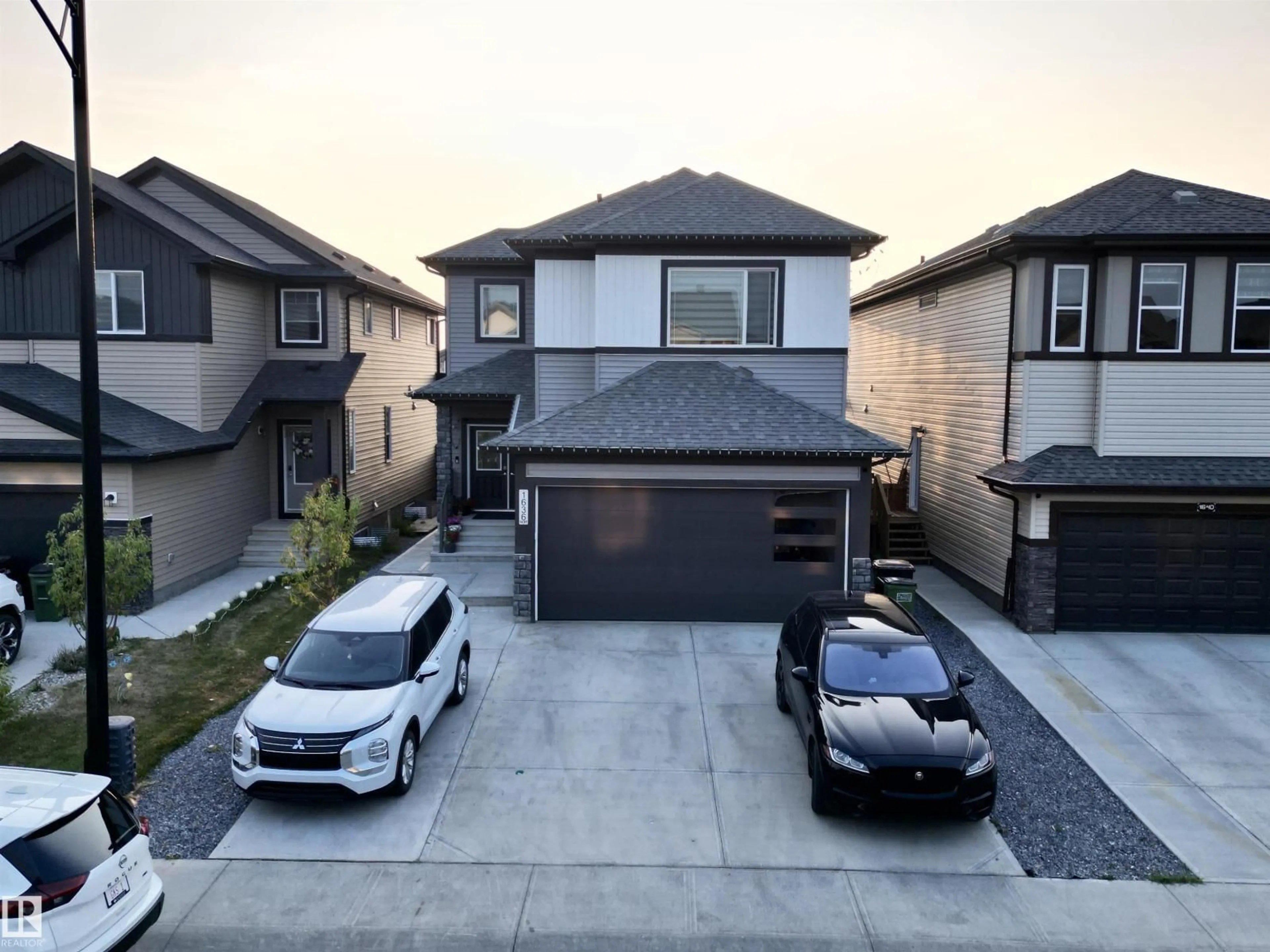 A pic from outside/outdoor area/front of a property/back of a property/a pic from drone, street for 1636 14 ST, Edmonton Alberta T6T2N7