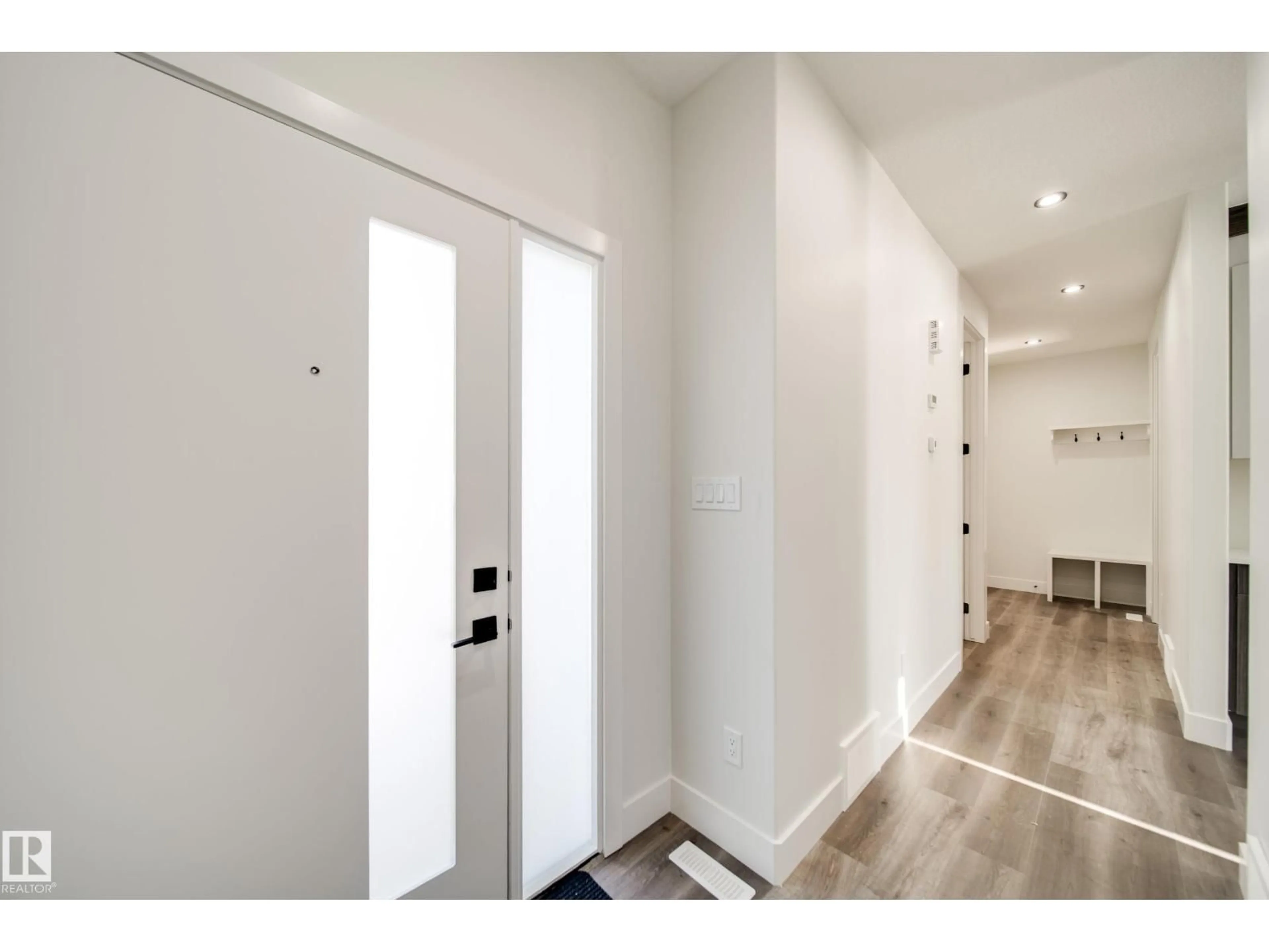 Indoor entryway for NW - 7023 177 AV, Edmonton Alberta T5Z0W9