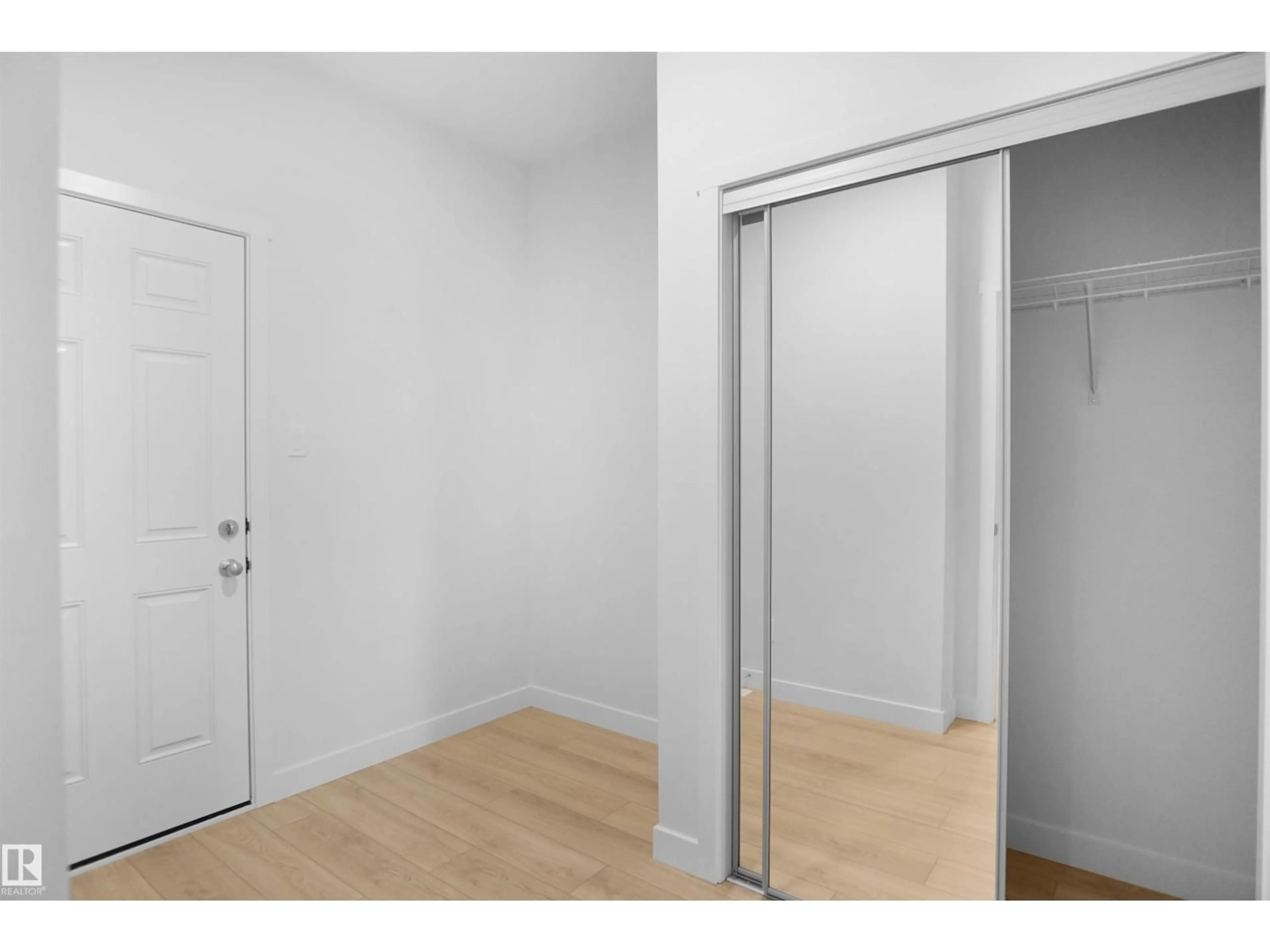 Unknown for NW - 2270 194A ST, Edmonton Alberta T6M3B6