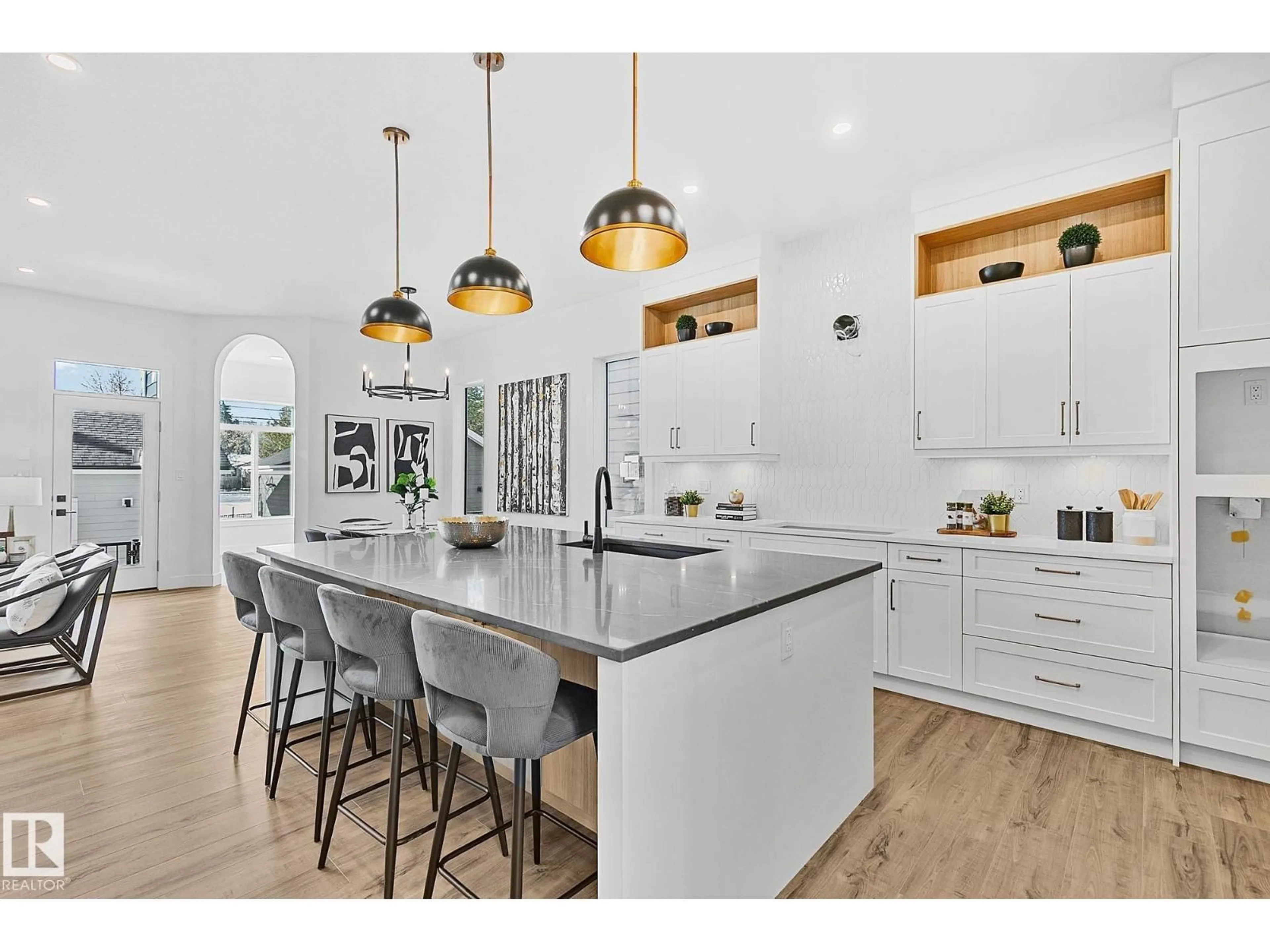 Open concept kitchen, ceramic/tile floor for 11234 61 ST, Edmonton Alberta T5W4A5