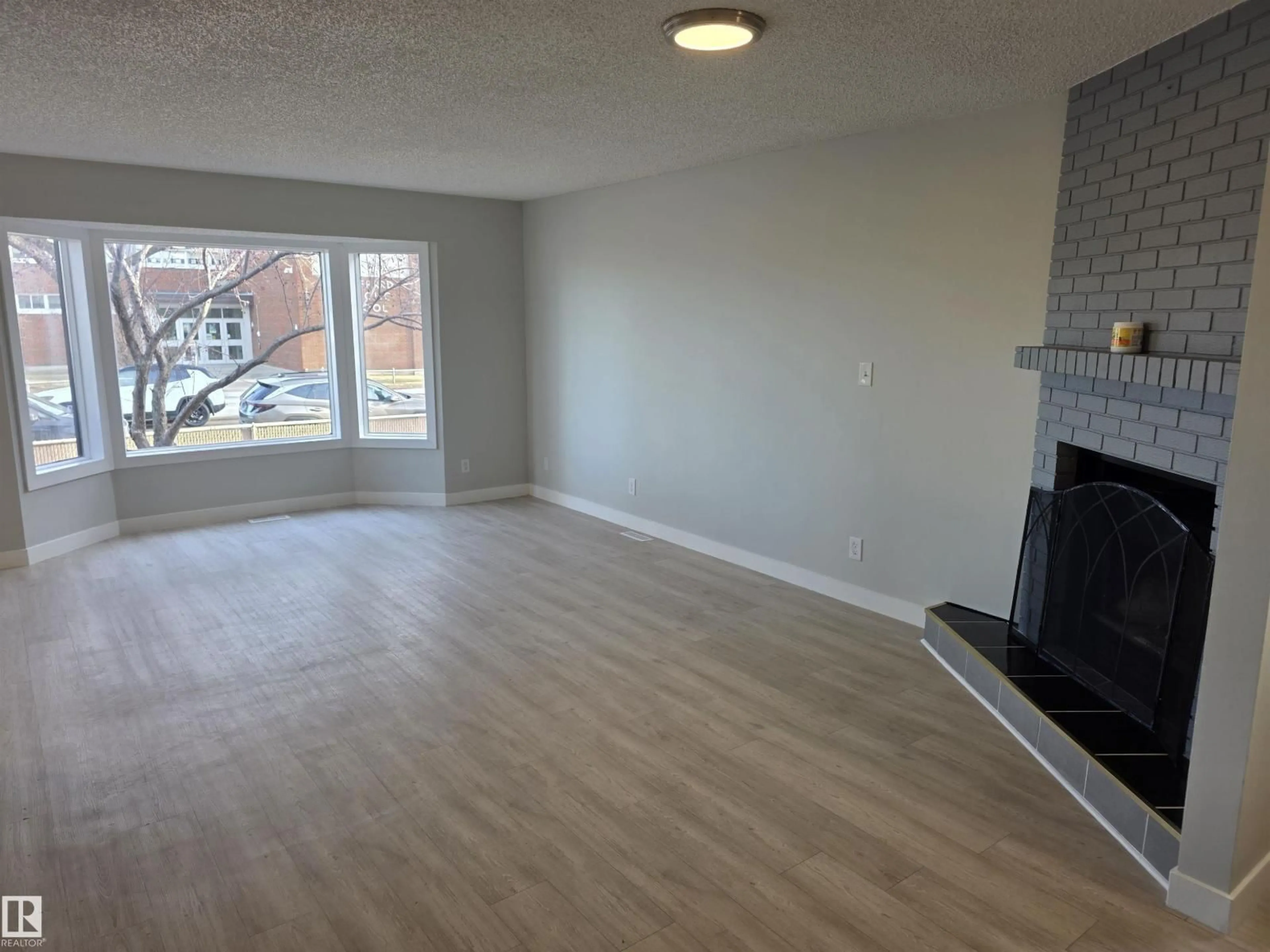 A pic of a room for NW - 12430 85 ST, Edmonton Alberta T5B3H2