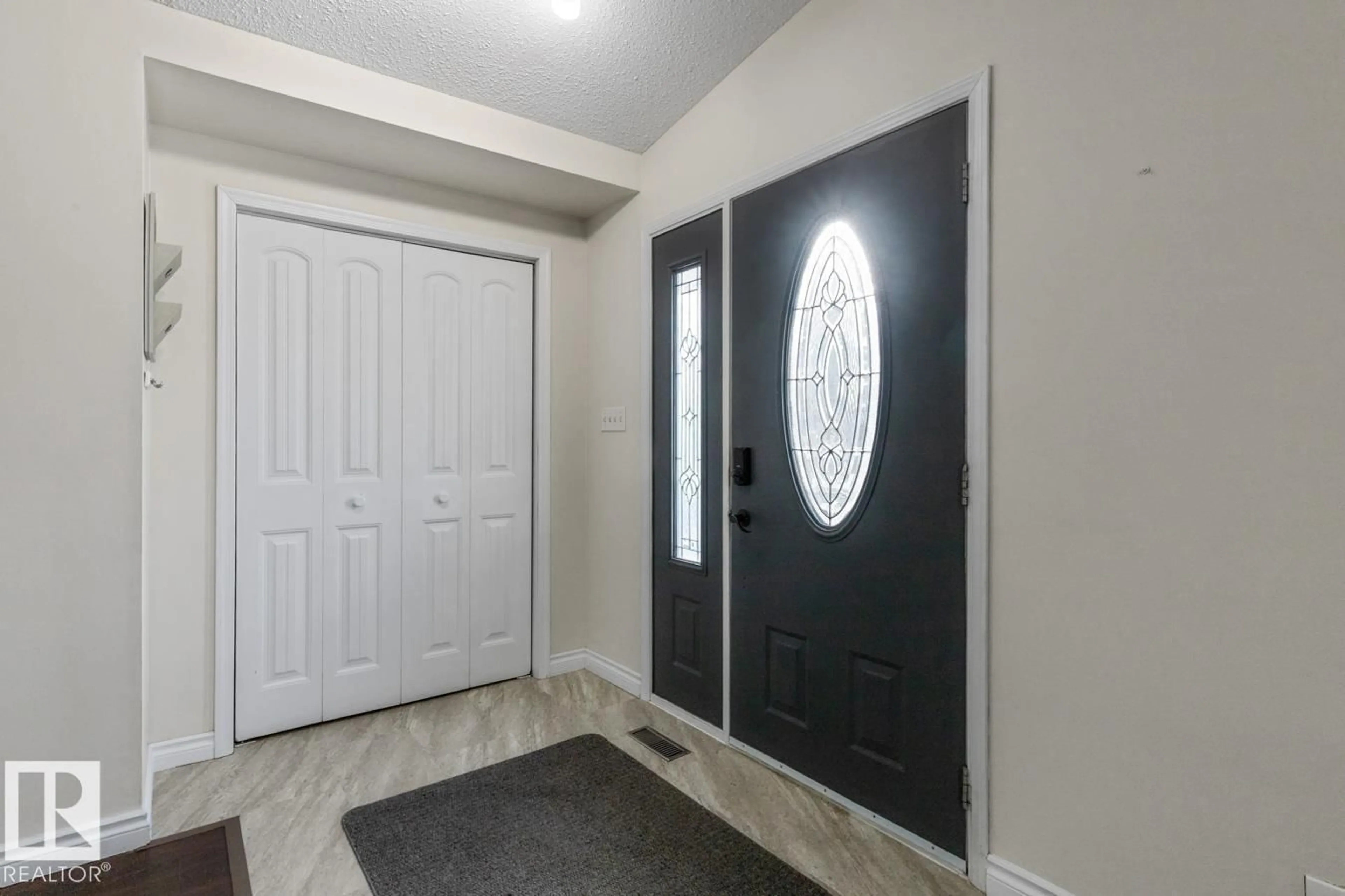 Indoor entryway for 4308 35 AV, Leduc Alberta T9E6A8