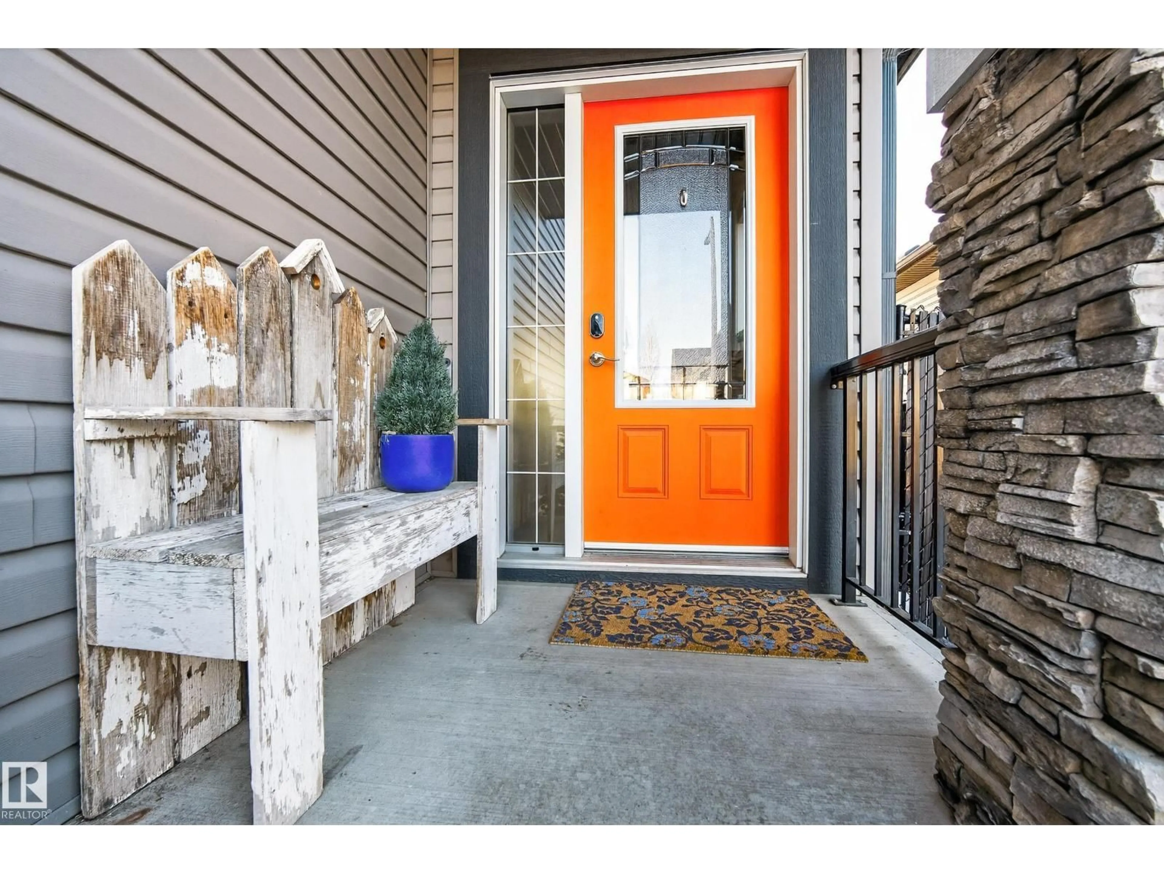 Indoor entryway for 5810 64 ST, Beaumont Alberta T4X1Z1