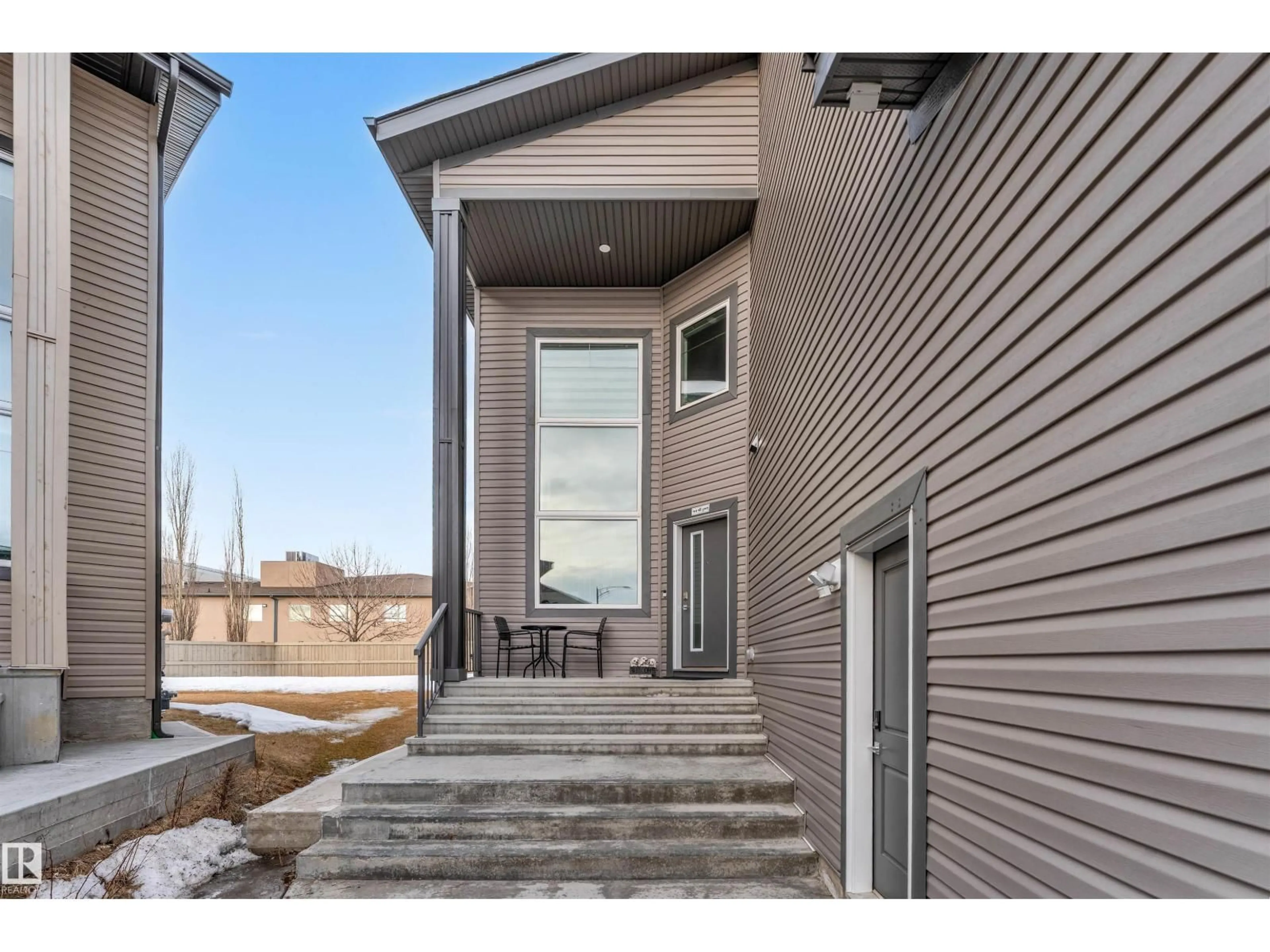 Unknown for 1522 17 AV, Edmonton Alberta T6T2R9