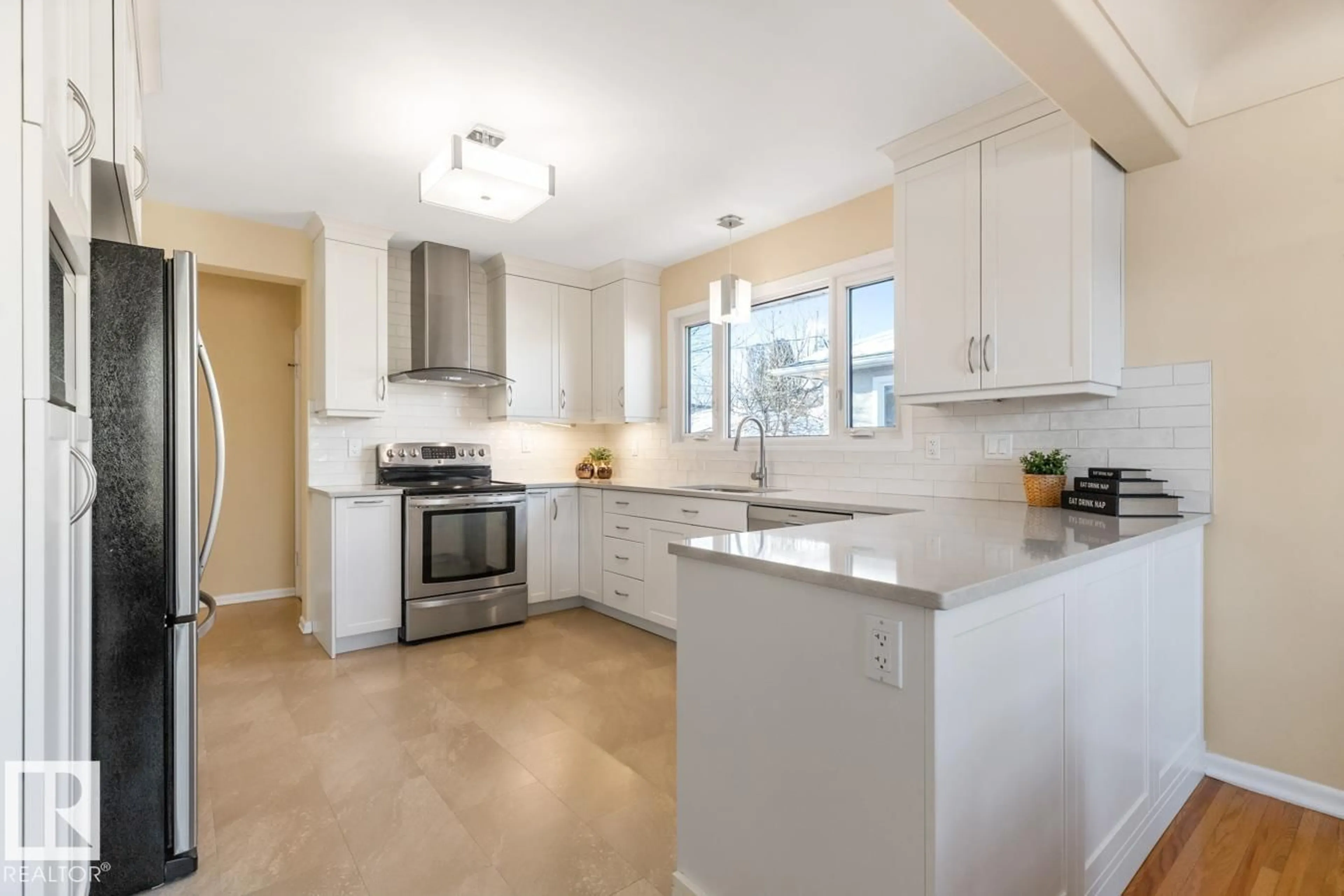 Open concept kitchen, ceramic/tile floor for 8707 STRATHEARN DR, Edmonton Alberta T6C4C8