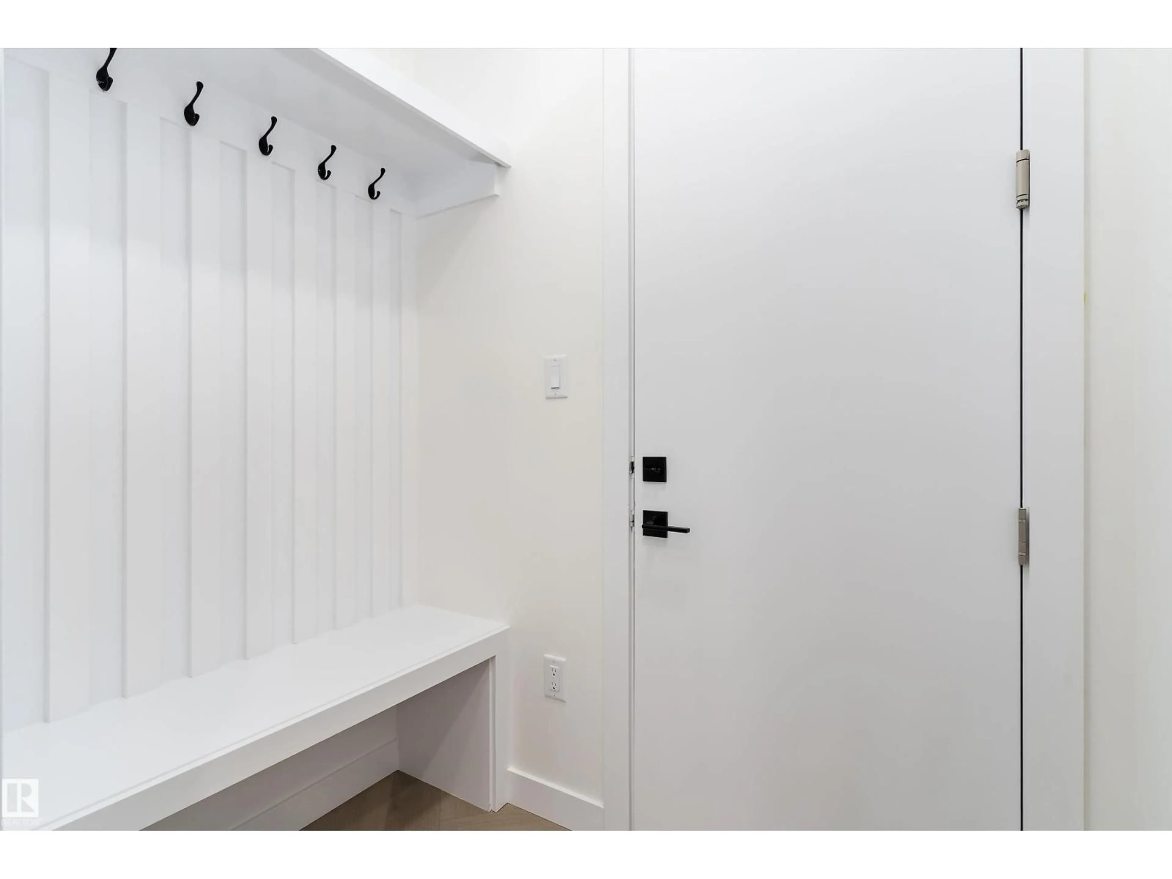 Indoor entryway for 8916 MAYDAY WY, Edmonton Alberta T6X3E9