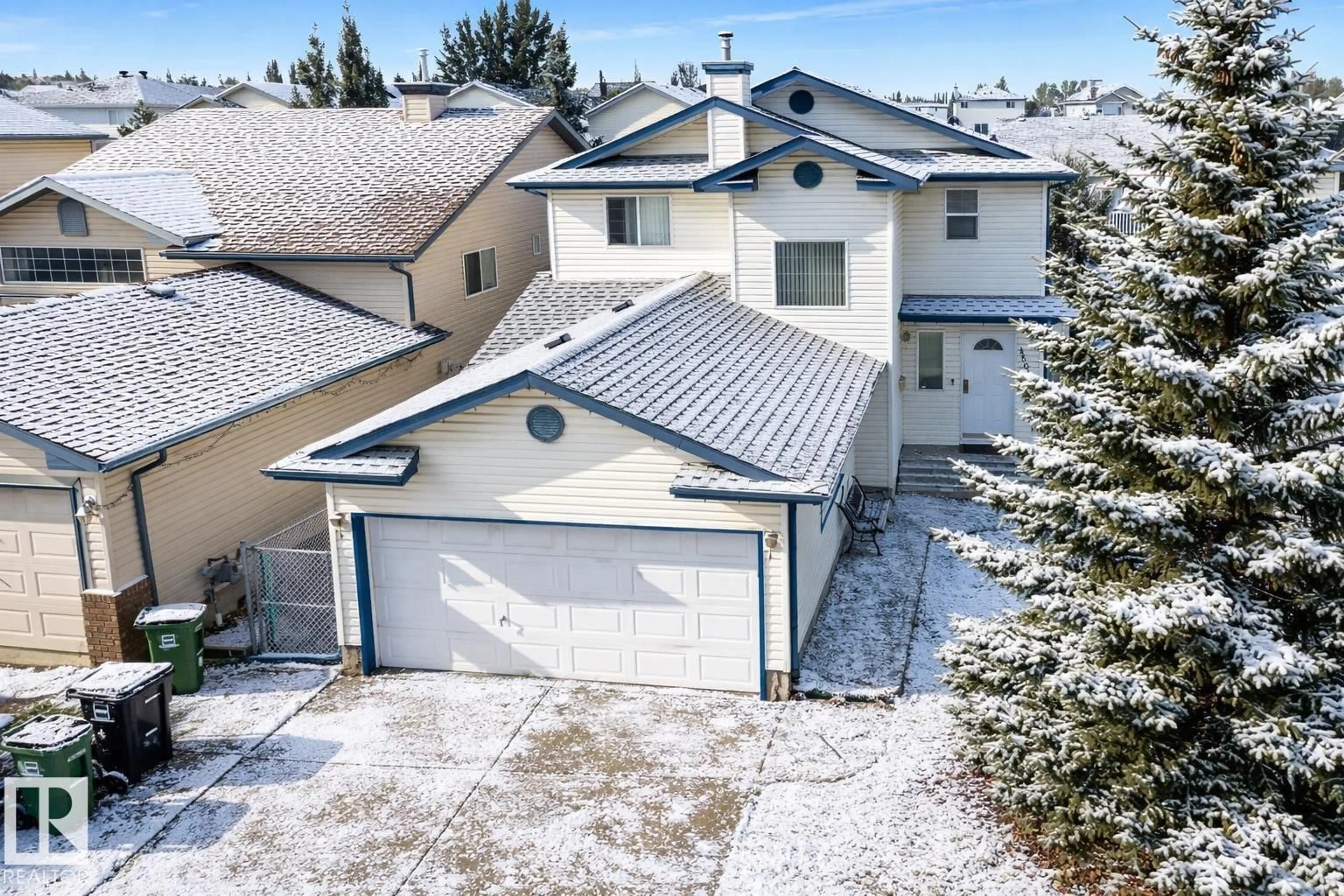 A pic from outside/outdoor area/front of a property/back of a property/a pic from drone, street for 4804 147 AV, Edmonton Alberta T5Y2X2