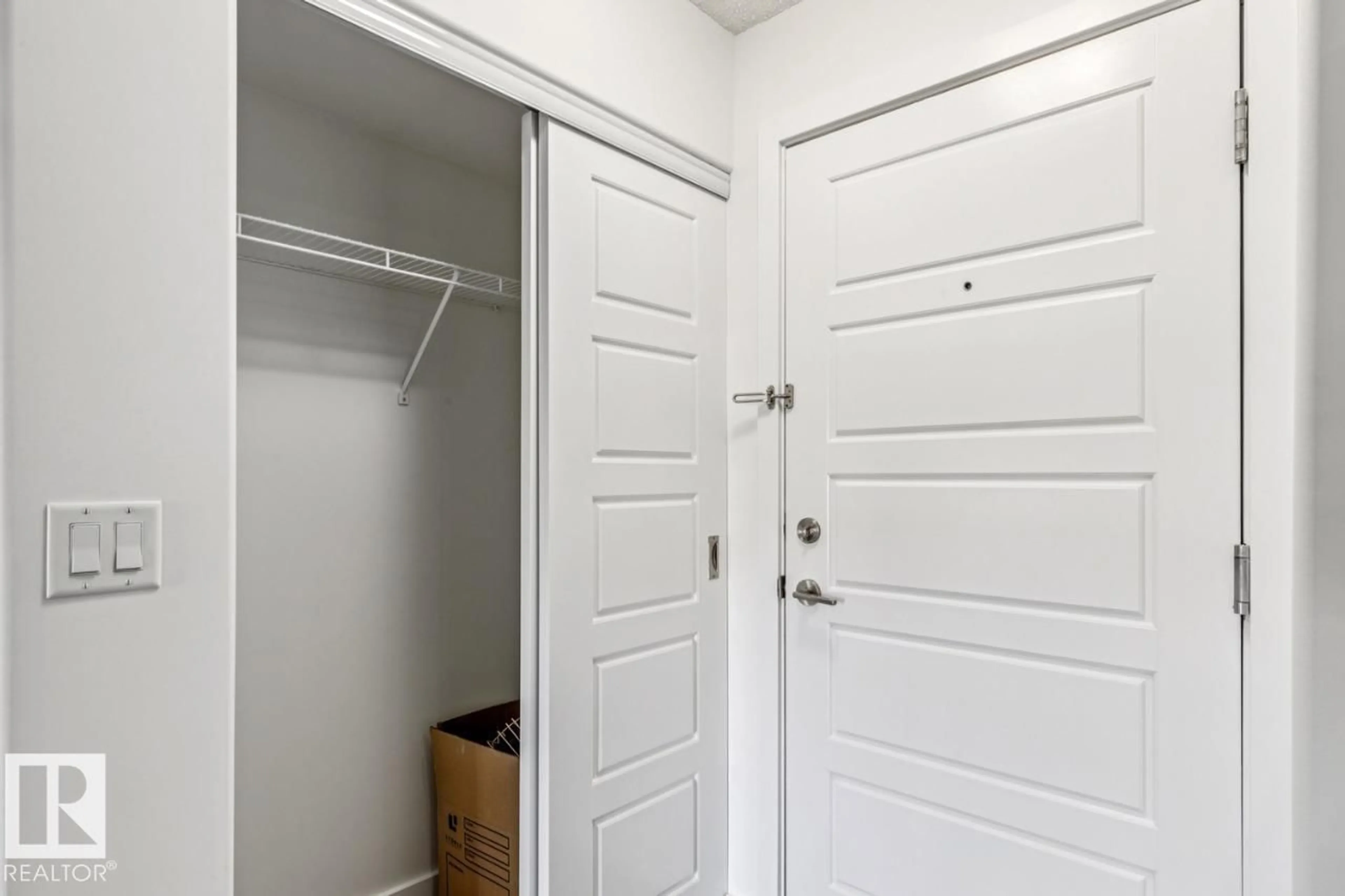 Unknown for #223 - 14808 125 ST, Edmonton Alberta T5X0G1