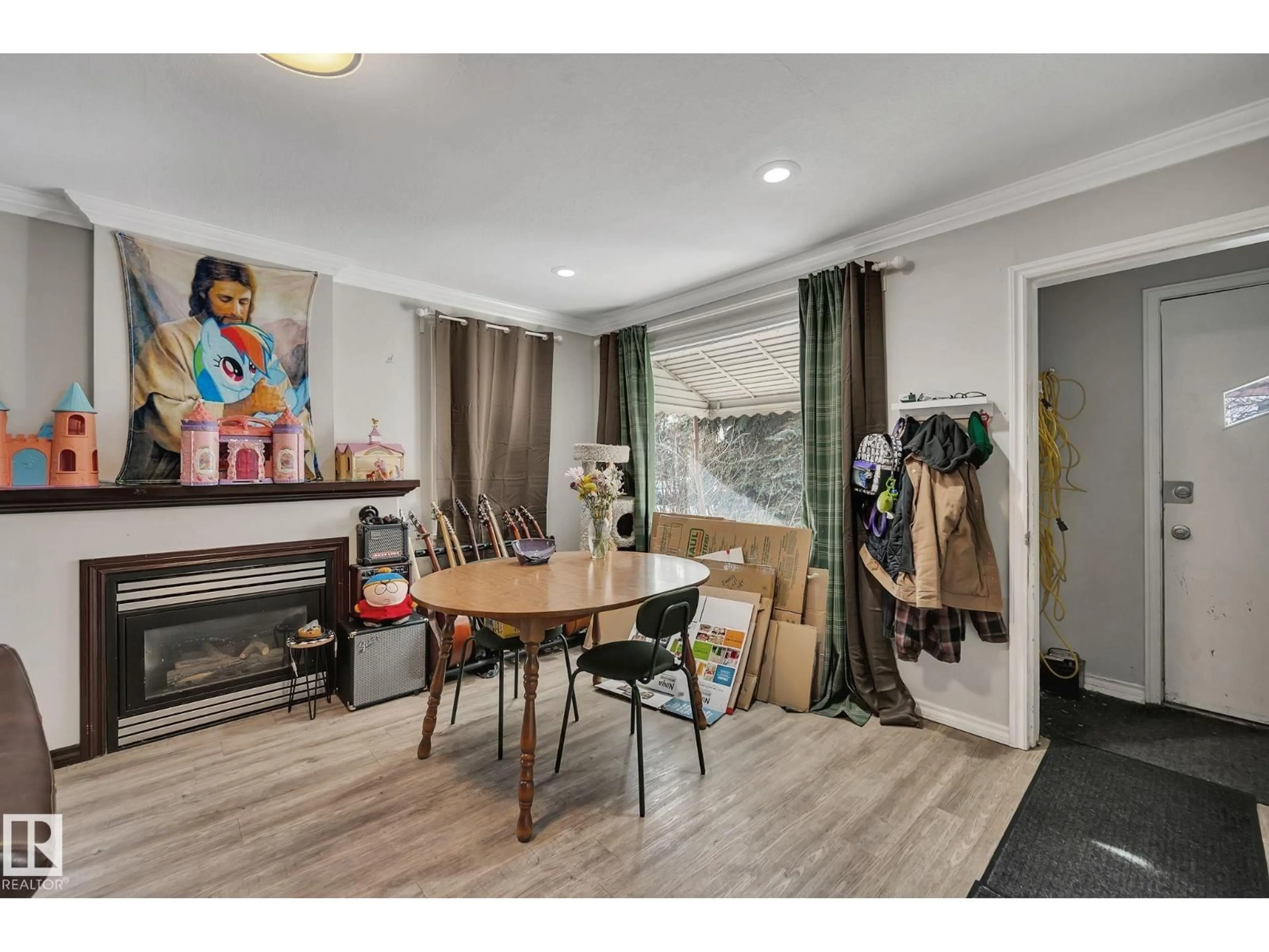 Unknown for NW - 12235 104 ST, Edmonton Alberta T5G2L7