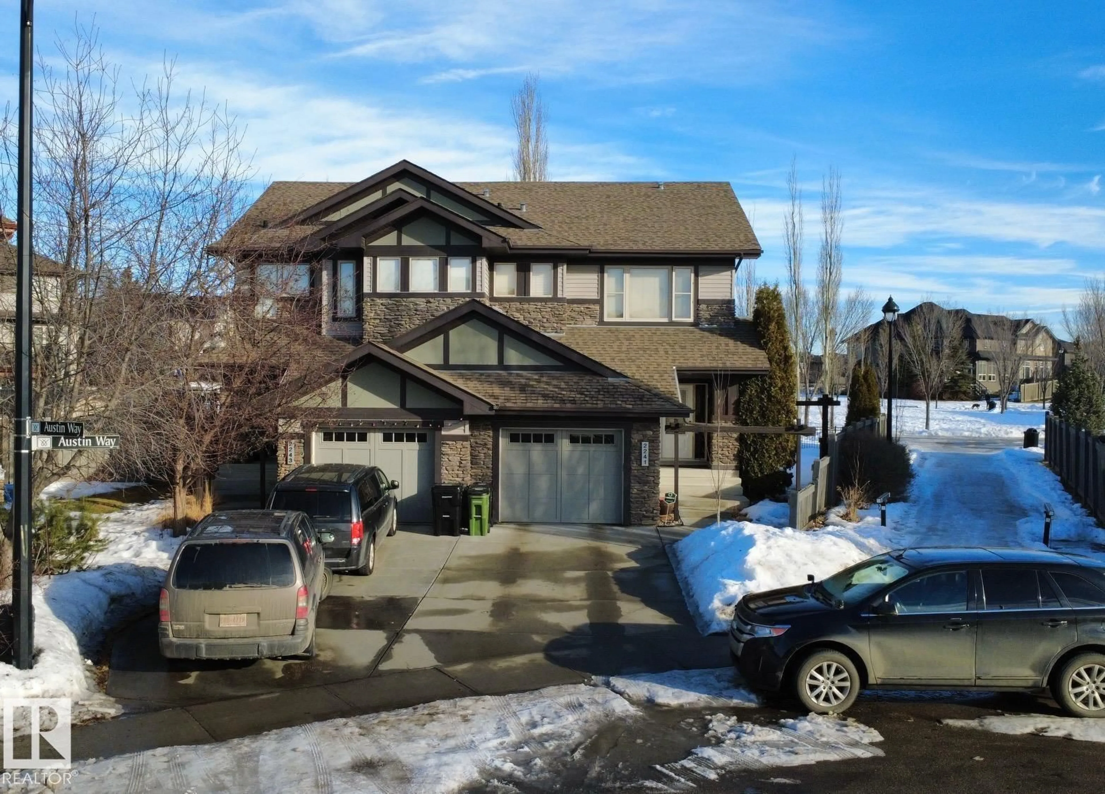 A pic from outside/outdoor area/front of a property/back of a property/a pic from drone, street for 2241 AUSTIN WY, Edmonton Alberta T6W0L2