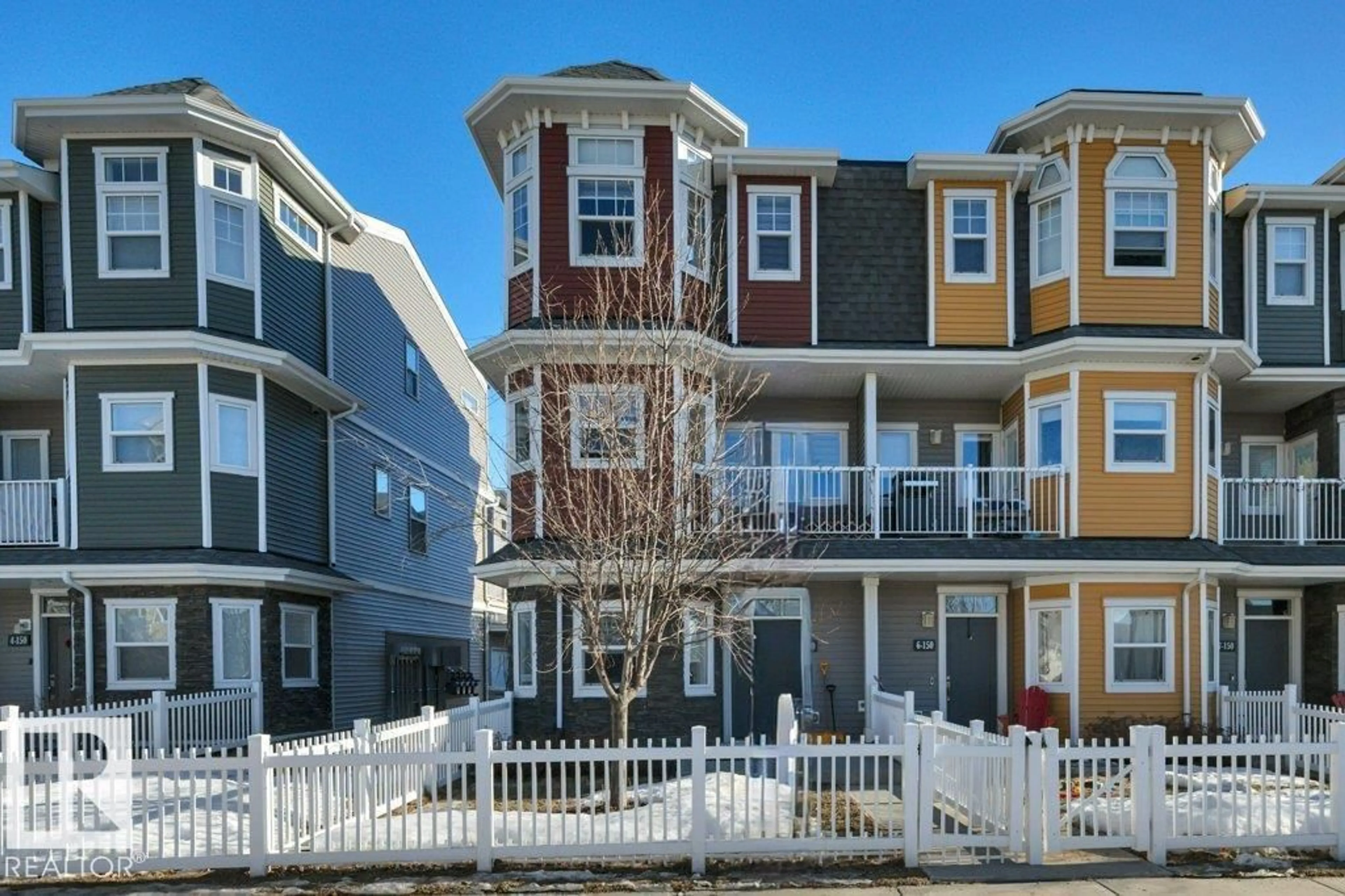 Home with vinyl exterior material, street for 5 - 150 EVERITT DR, St. Albert Alberta T8N7R8