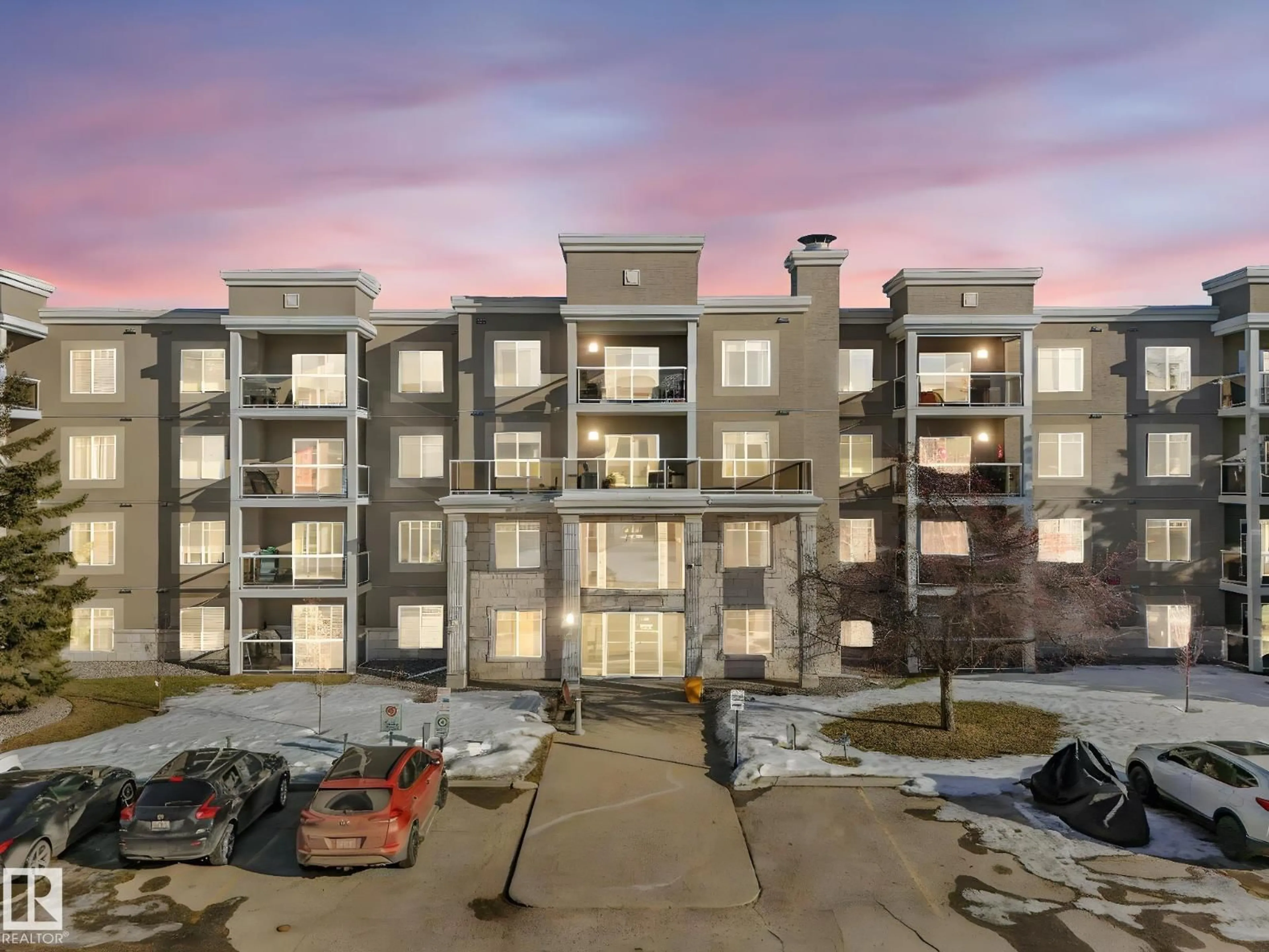 A pic from outside/outdoor area/front of a property/back of a property/a pic from drone, building for 78A - 115 MCKENNEY AV, St. Albert Alberta T8N7E6