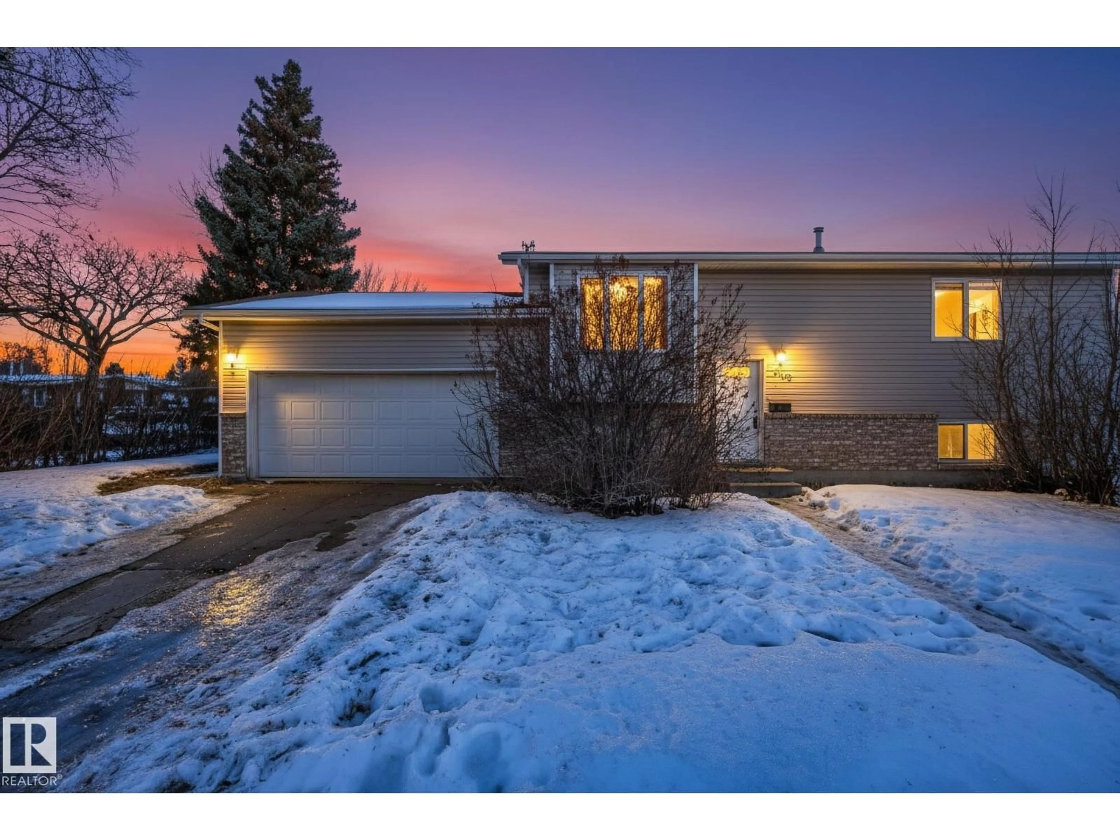 Unknown for 15110 103 AV, Edmonton Alberta T5P4X8