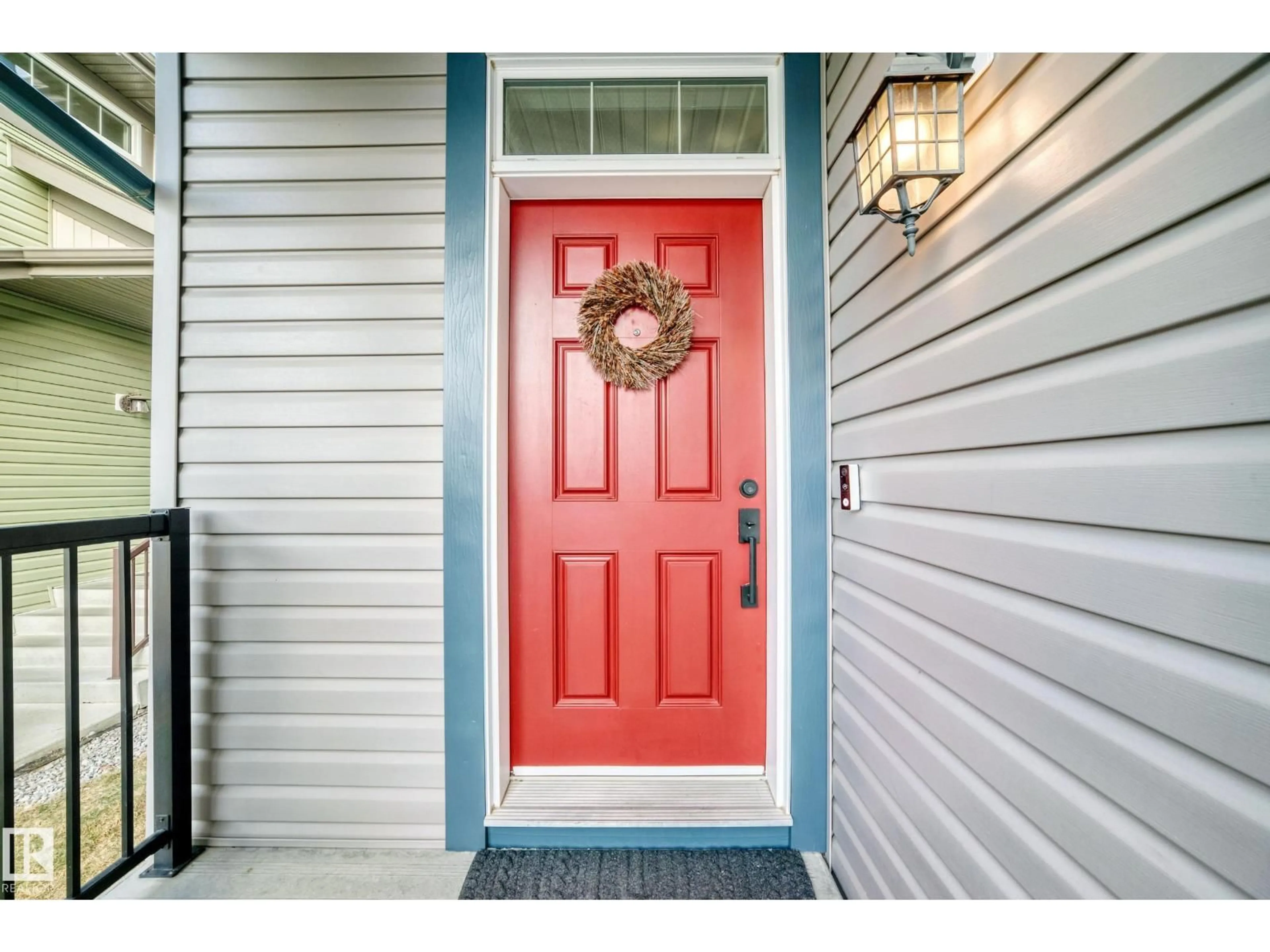 Indoor entryway for NW - 7797 GETTY WD, Edmonton Alberta T5T7A9