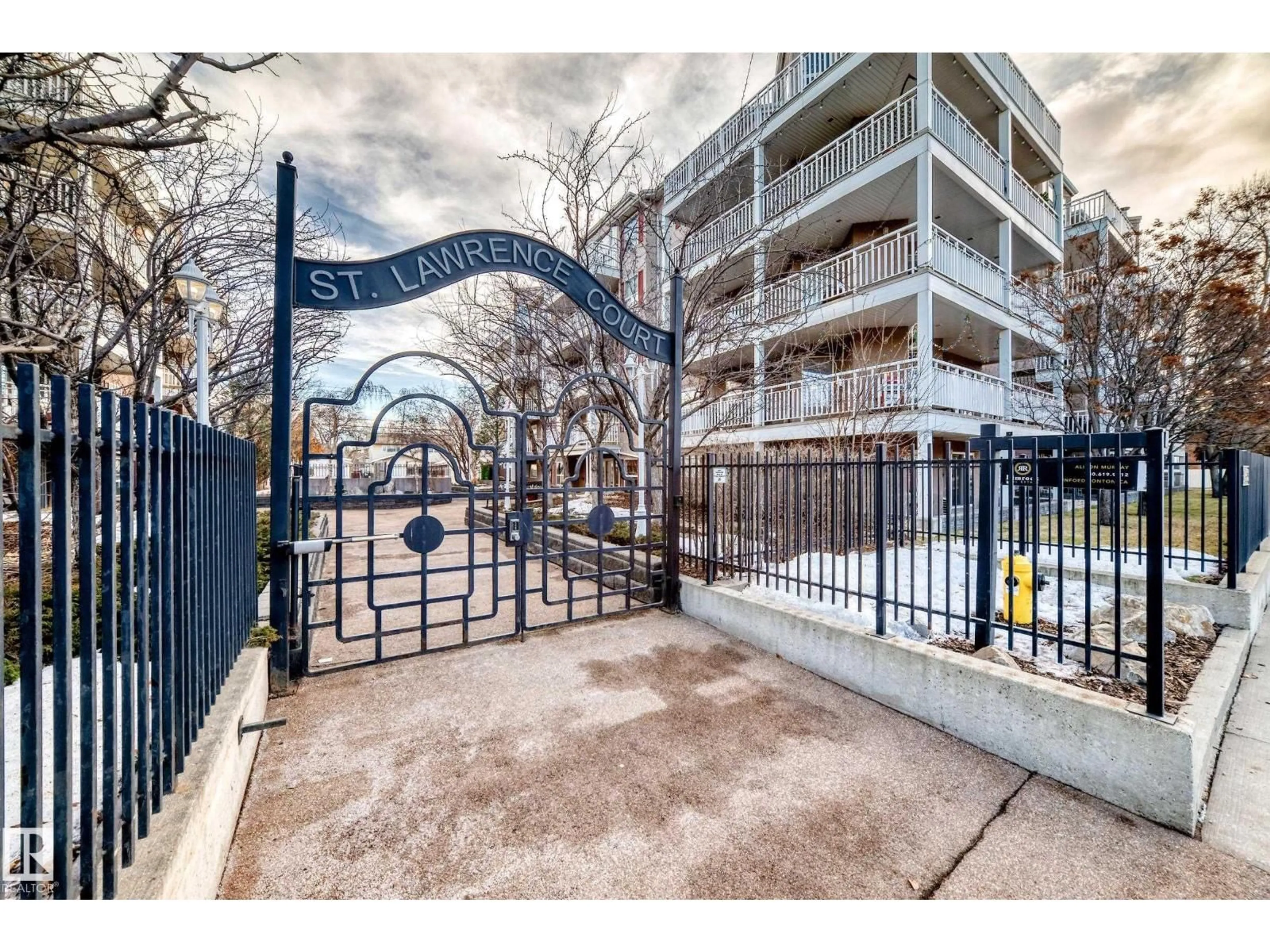 Unknown for 205 - 10933 124 ST, Edmonton Alberta T5M4E1