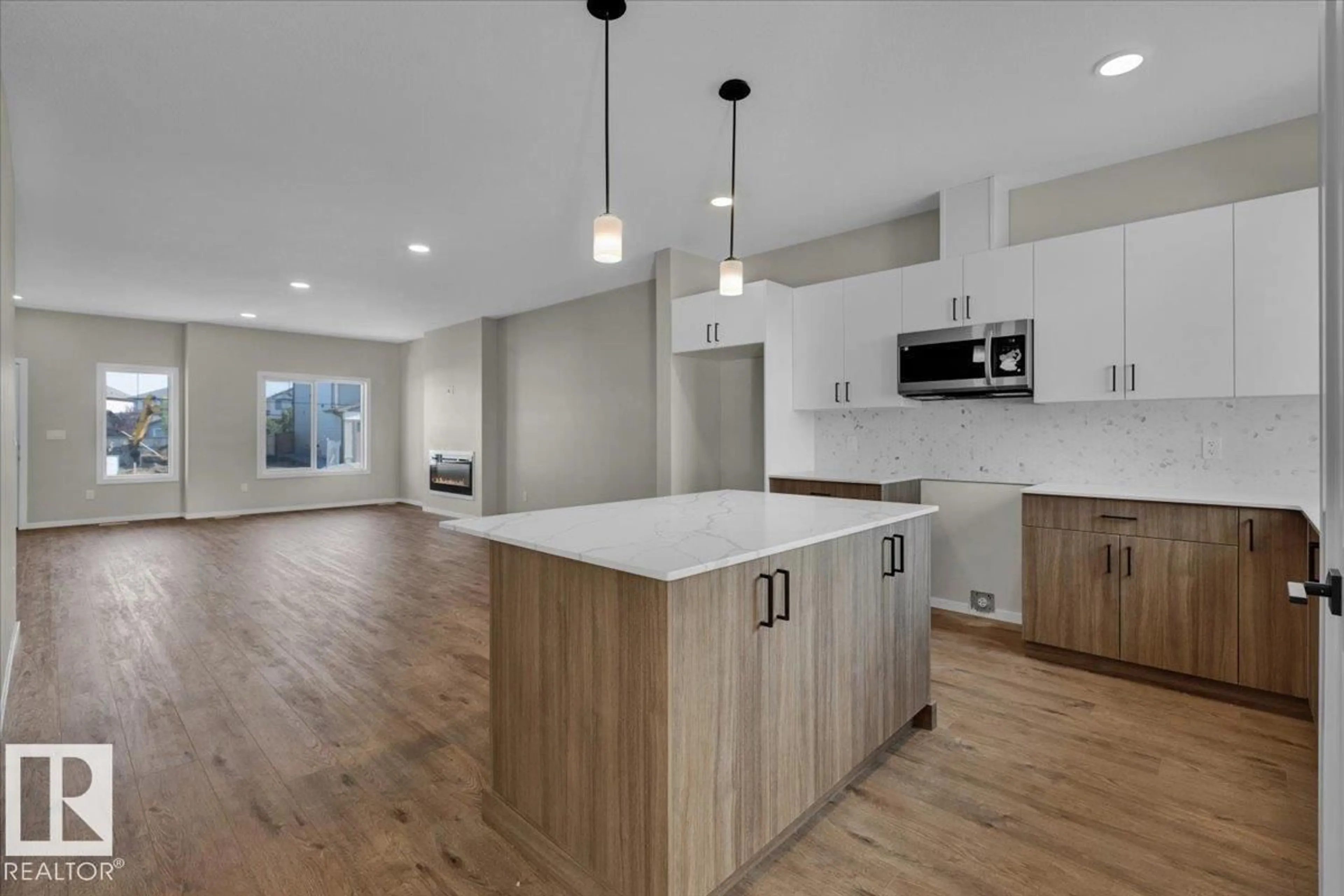 Open concept kitchen, unknown for 21 FICUS WY, Fort Saskatchewan Alberta T8L0Z6