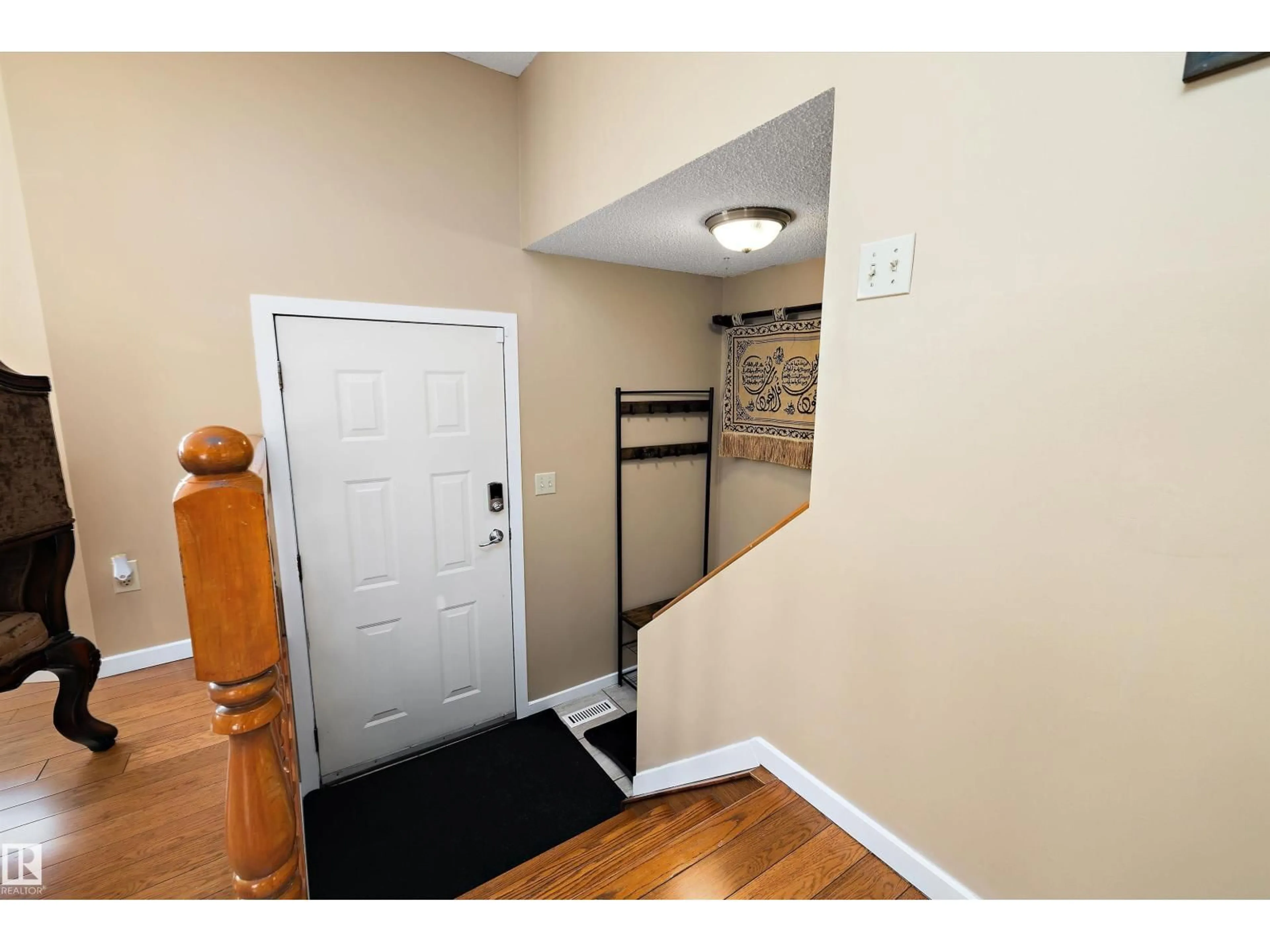 Indoor entryway for 9804 156 AV, Edmonton Alberta T5X4G8