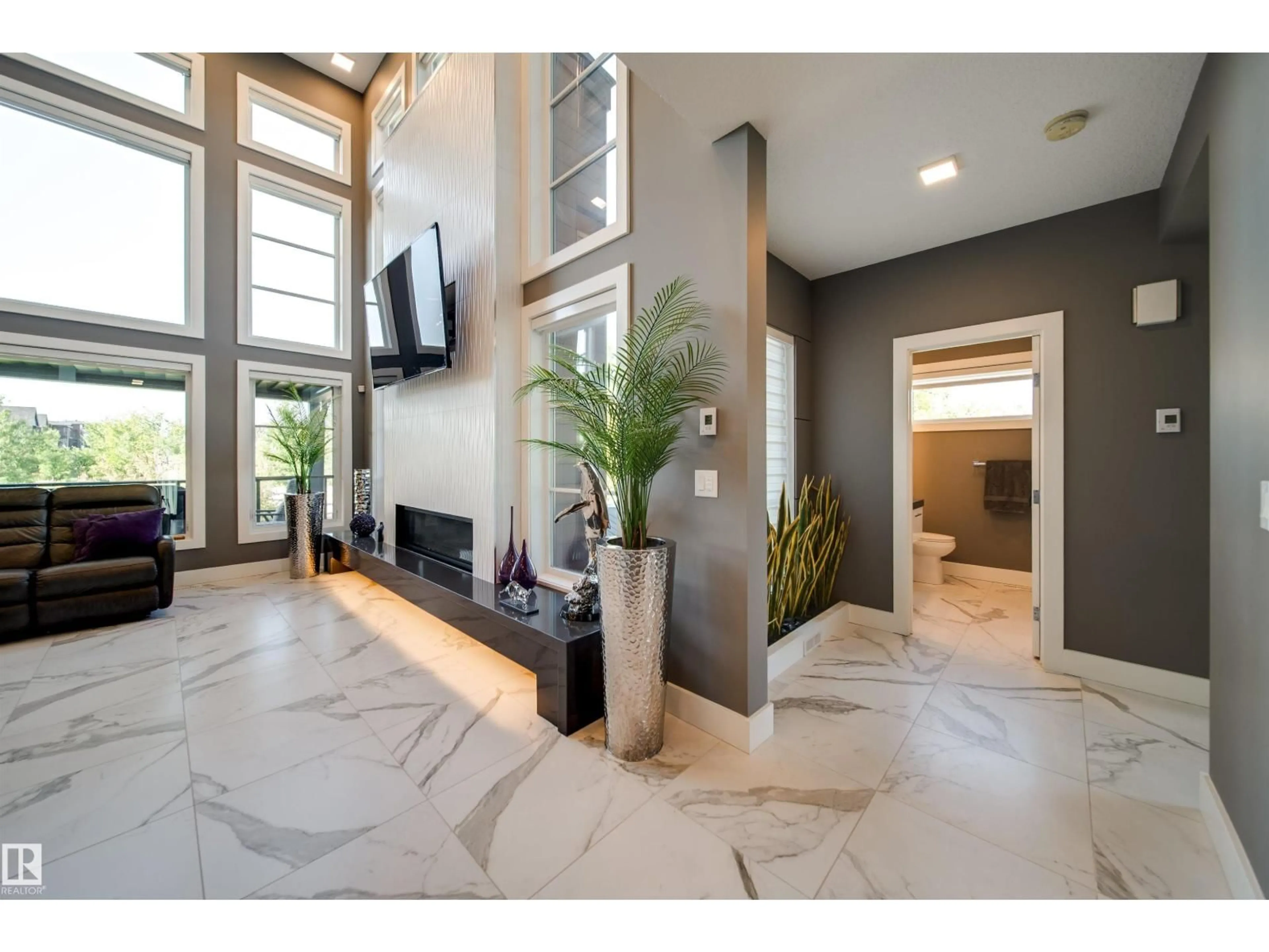 Indoor entryway for GR SW - 4143 KENNEDY GREEN, Edmonton Alberta T6W3B3