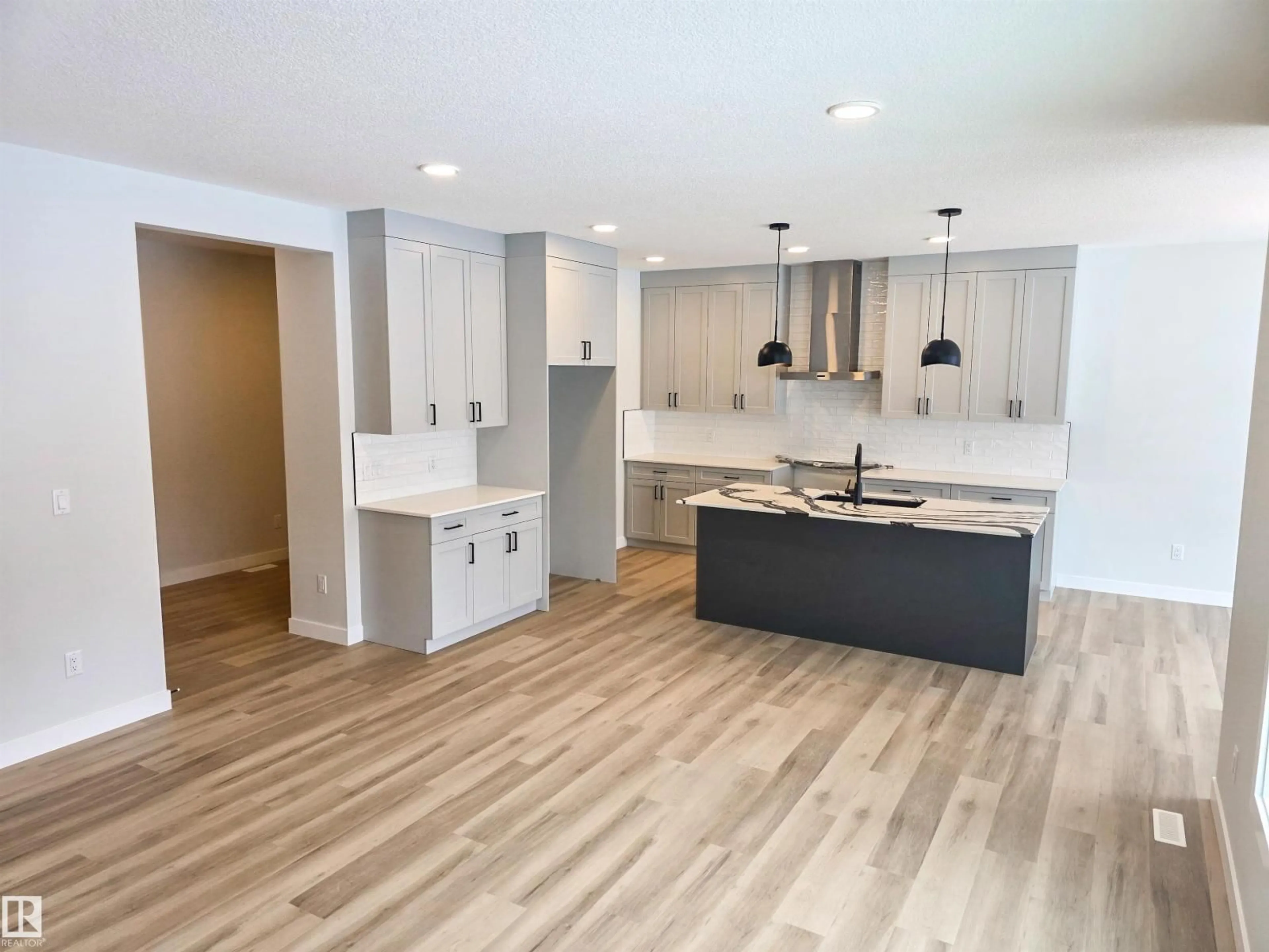 Open concept kitchen, unknown for 219 RAVINE DR, Devon Alberta T9G0M2